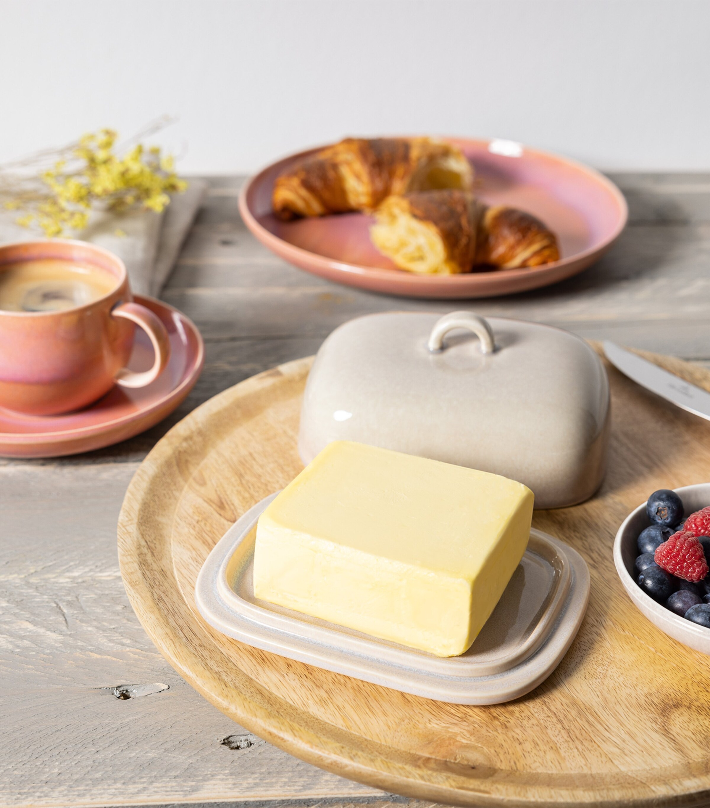 Villeroy & Boch Porcelain Perlemor Butter Dish Beige Image 4