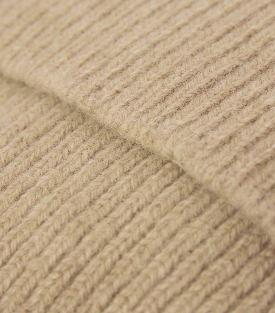 Lambswool-Caregora Classic Beanie SAND Image 5