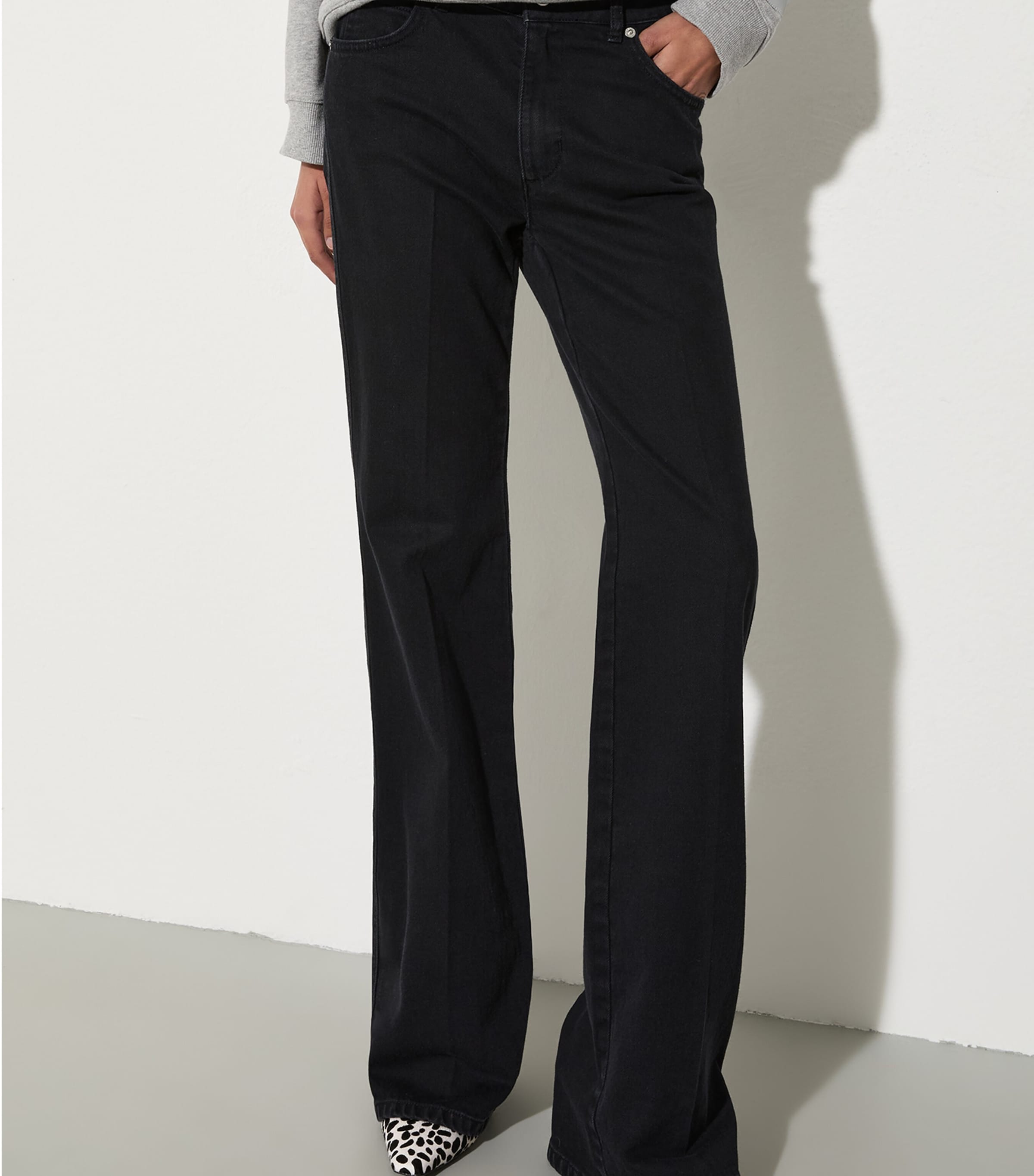 High-Rise Flared Jeans BLACK Image 3