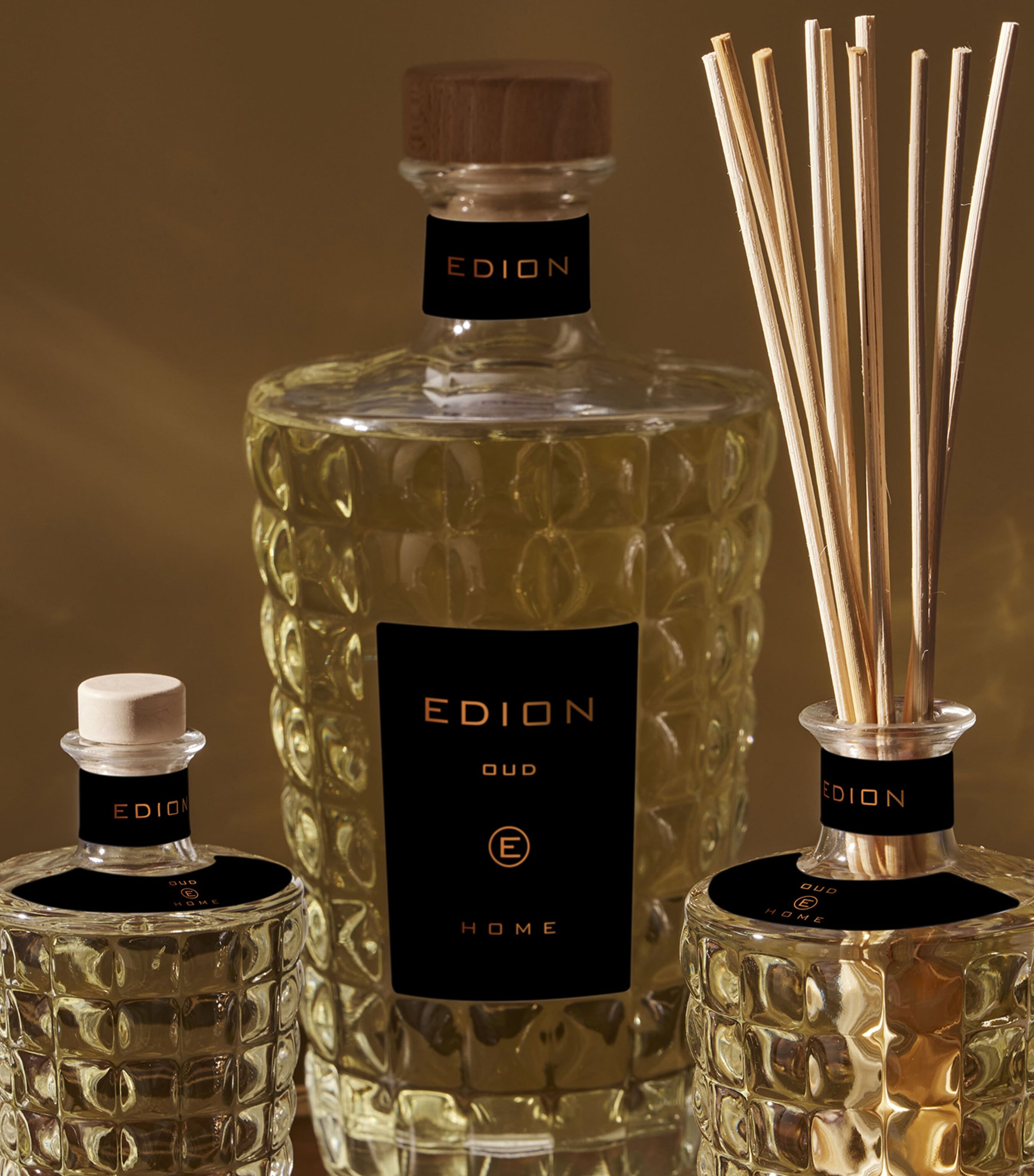 Oud Diffuser (3L) MULTICOLOUR Image 3