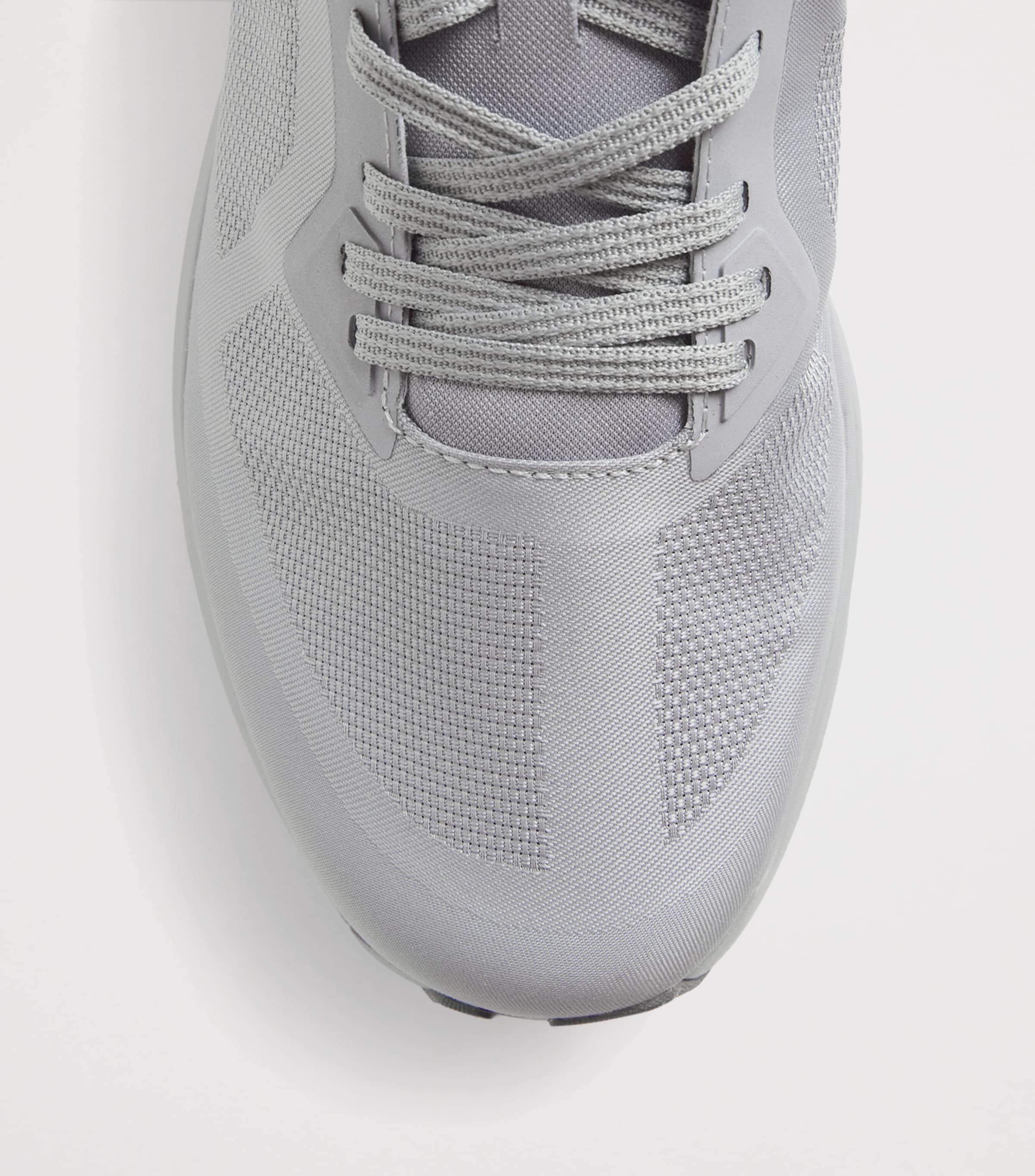 On Mens Cloudzone Trainers Alloy I Rock Image 6
