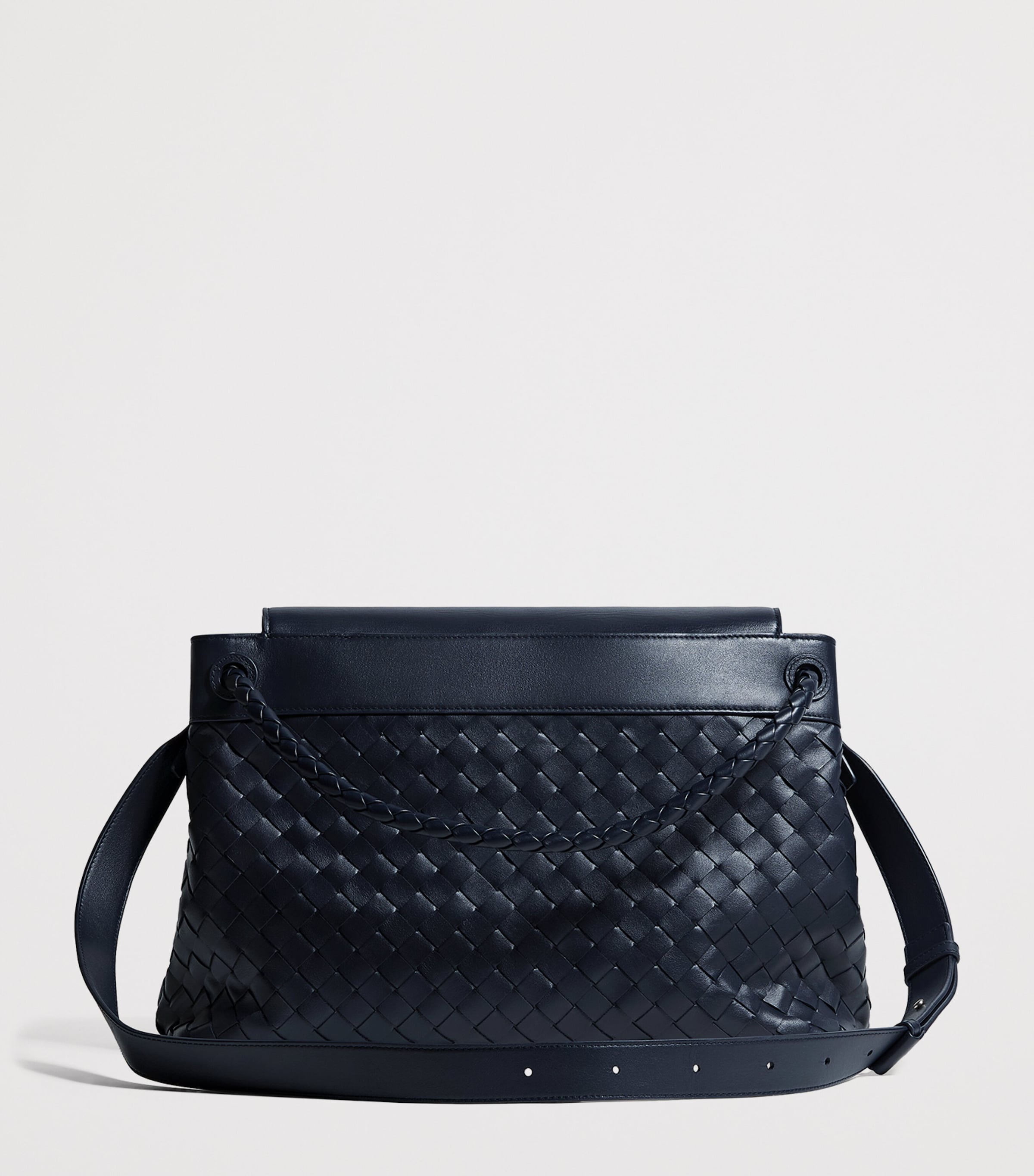 Bottega Veneta Leather Andiamo Messenger Bag Image 4