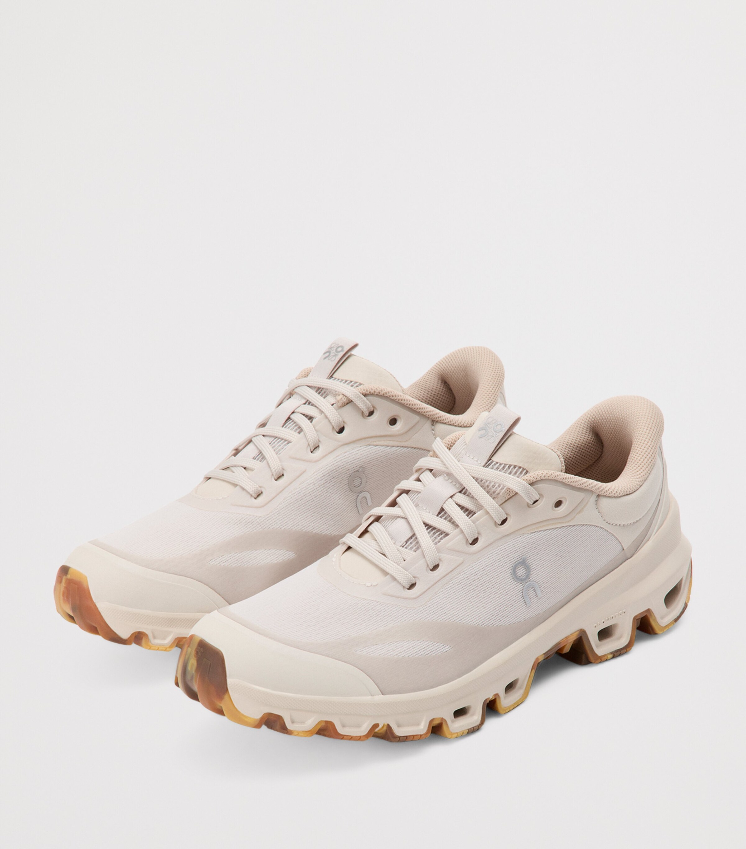 LOEWE x On Cloudventure 2.0 Trainers Sand Image 3