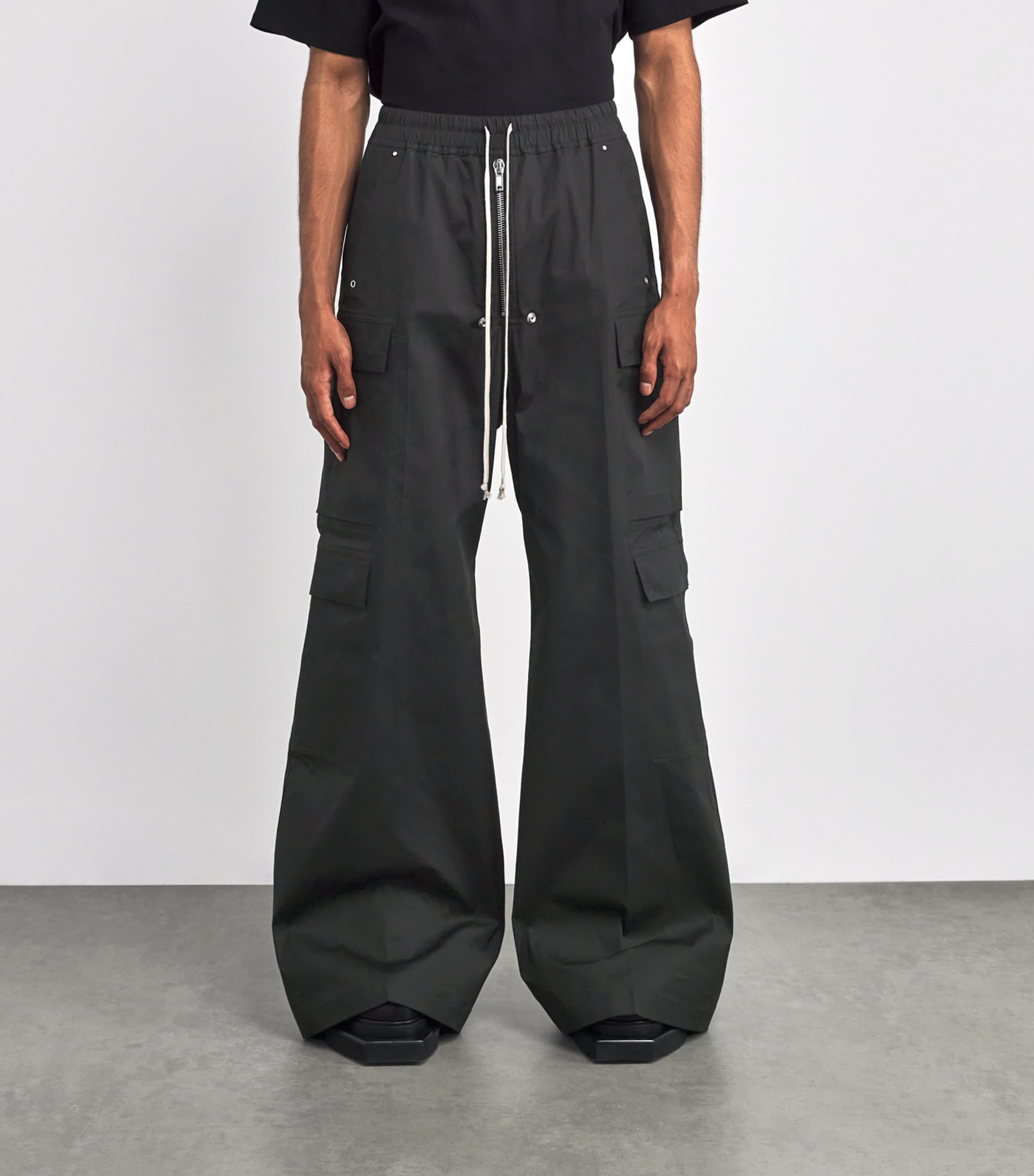 Rick Owens Mens Cargobelas Straight-Leg Trousers Black Image 3