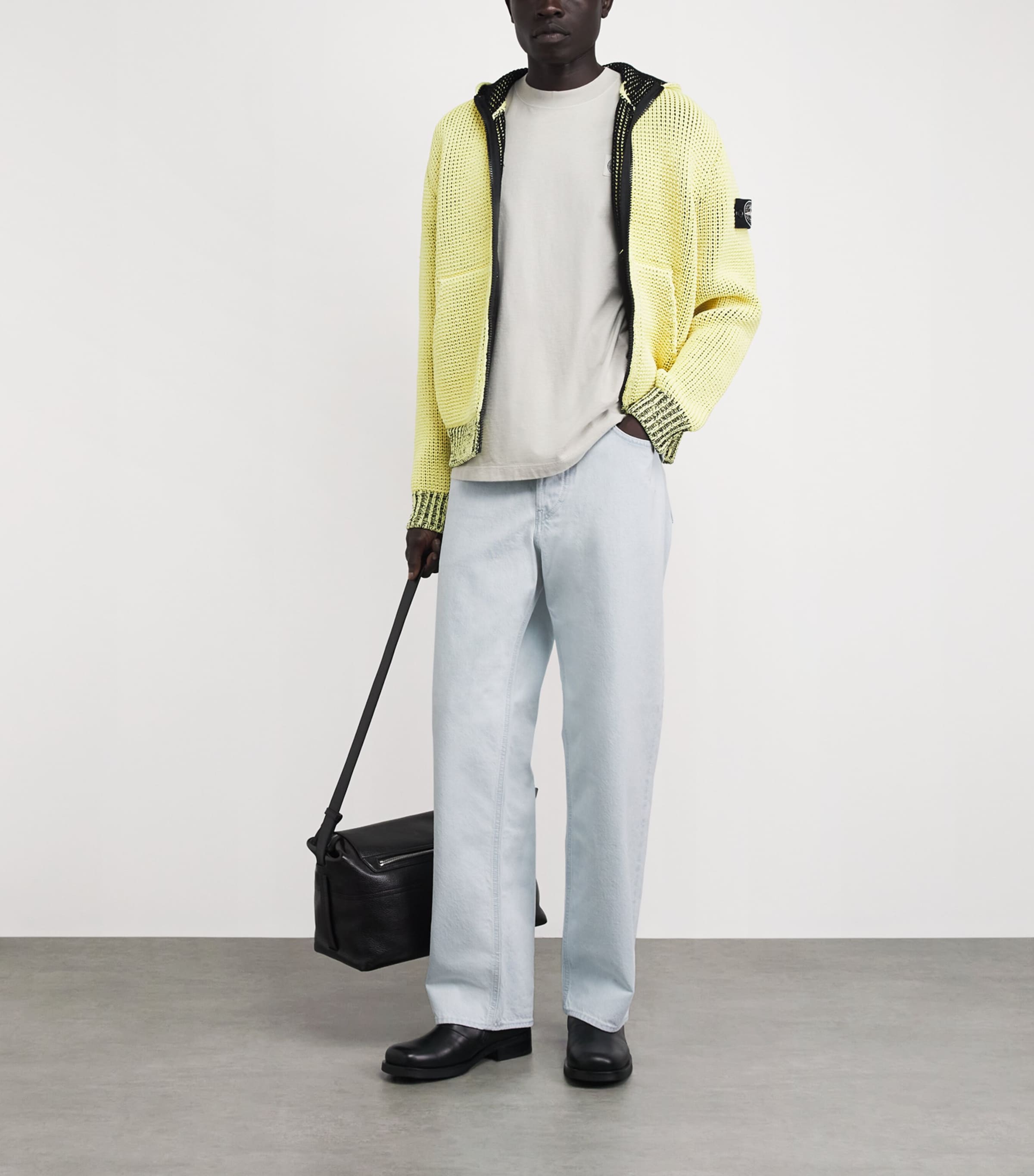 Ultra-Bleached Loose-Fit Jeans VJ203 Image 2