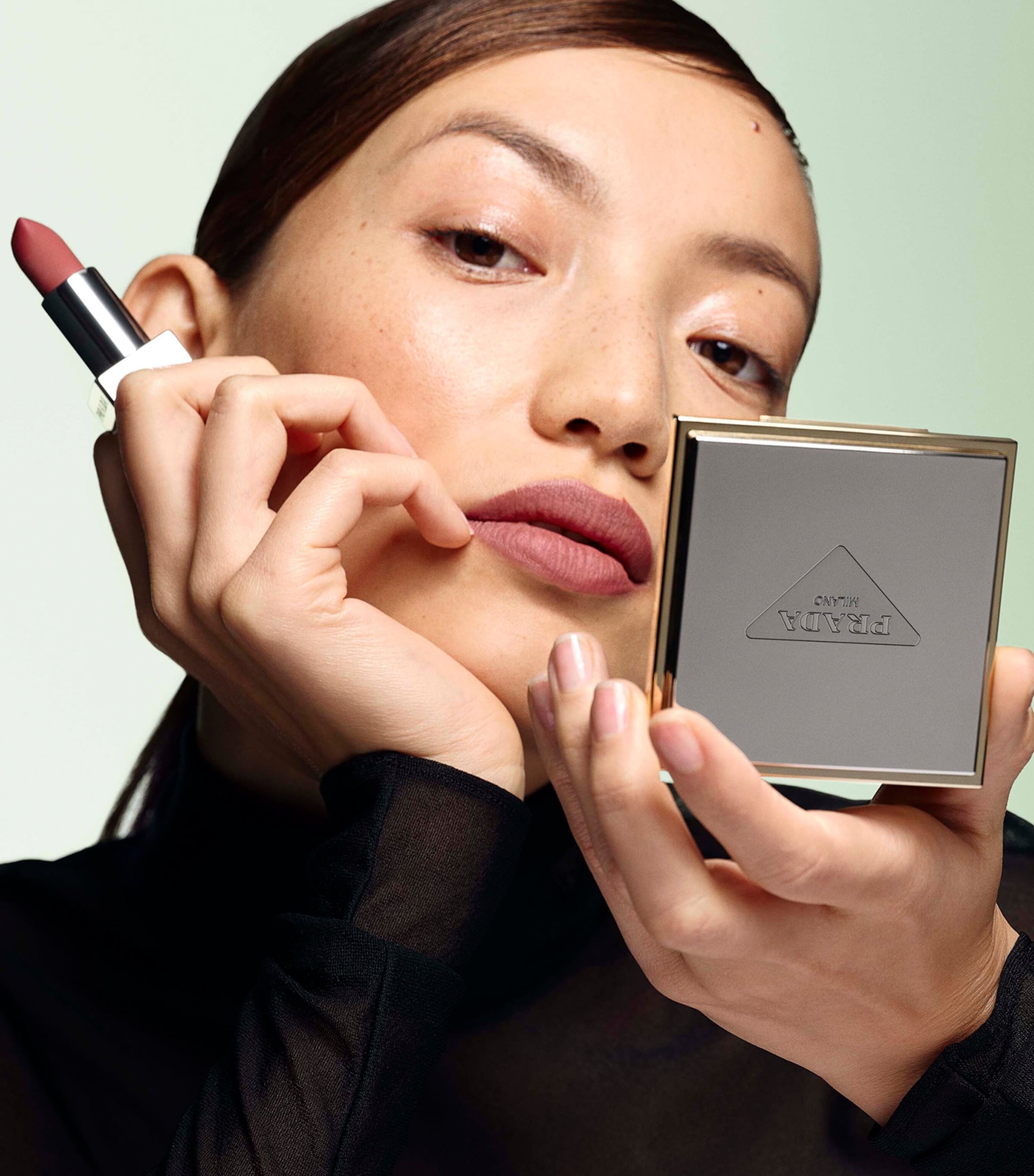 Prada Monochrome Hyper Matte Lipstick - Refill B107 Image 4