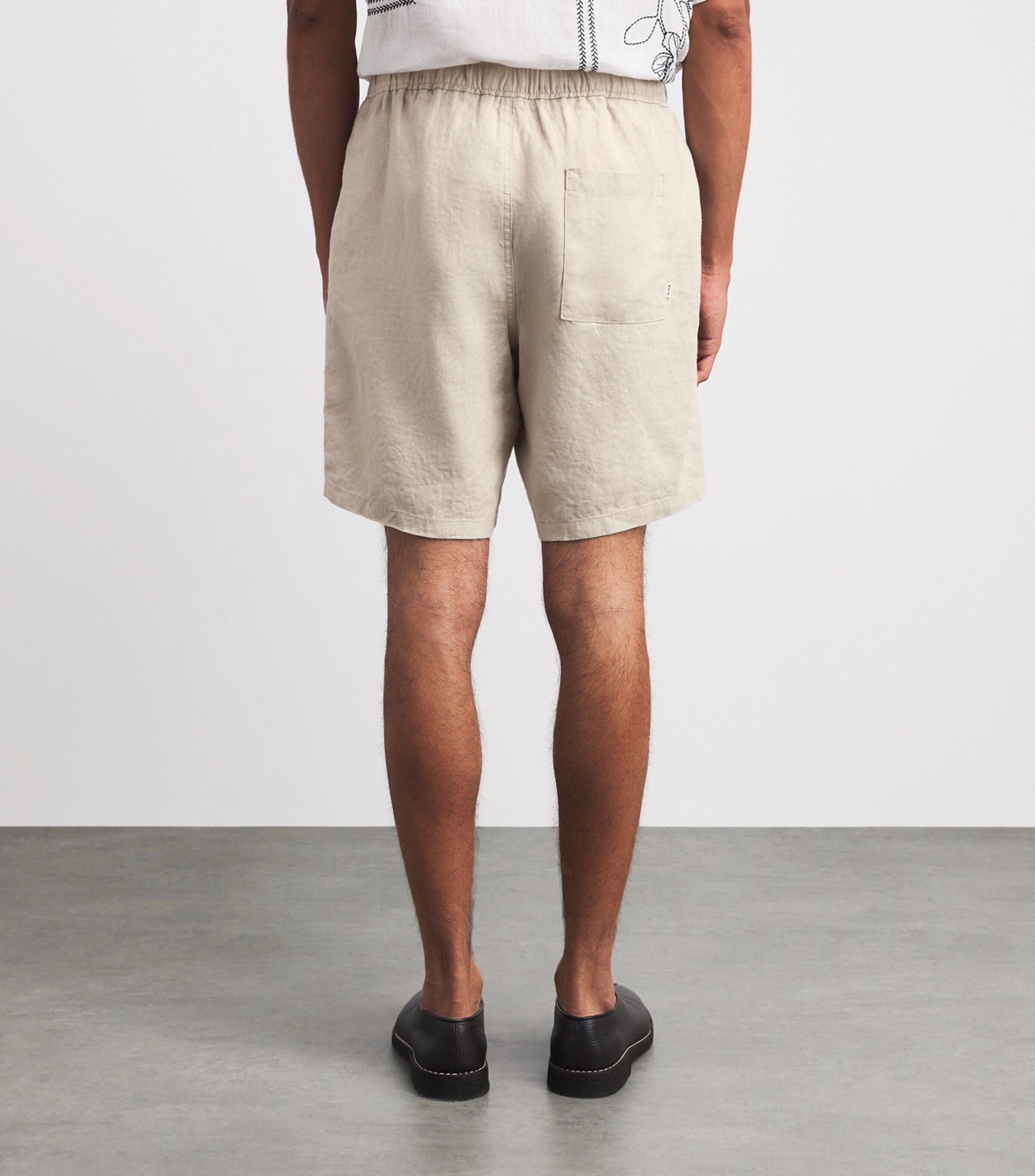 Wax London Mens Linen Kurt Shorts Beige Image 5