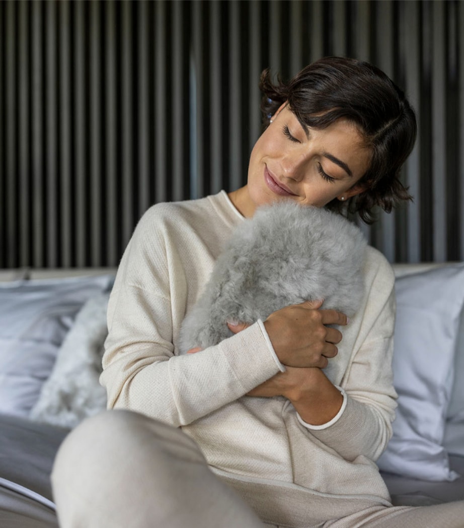 Weich Calmo Hot Water Bottle (600ml) Silver Grey Image 3