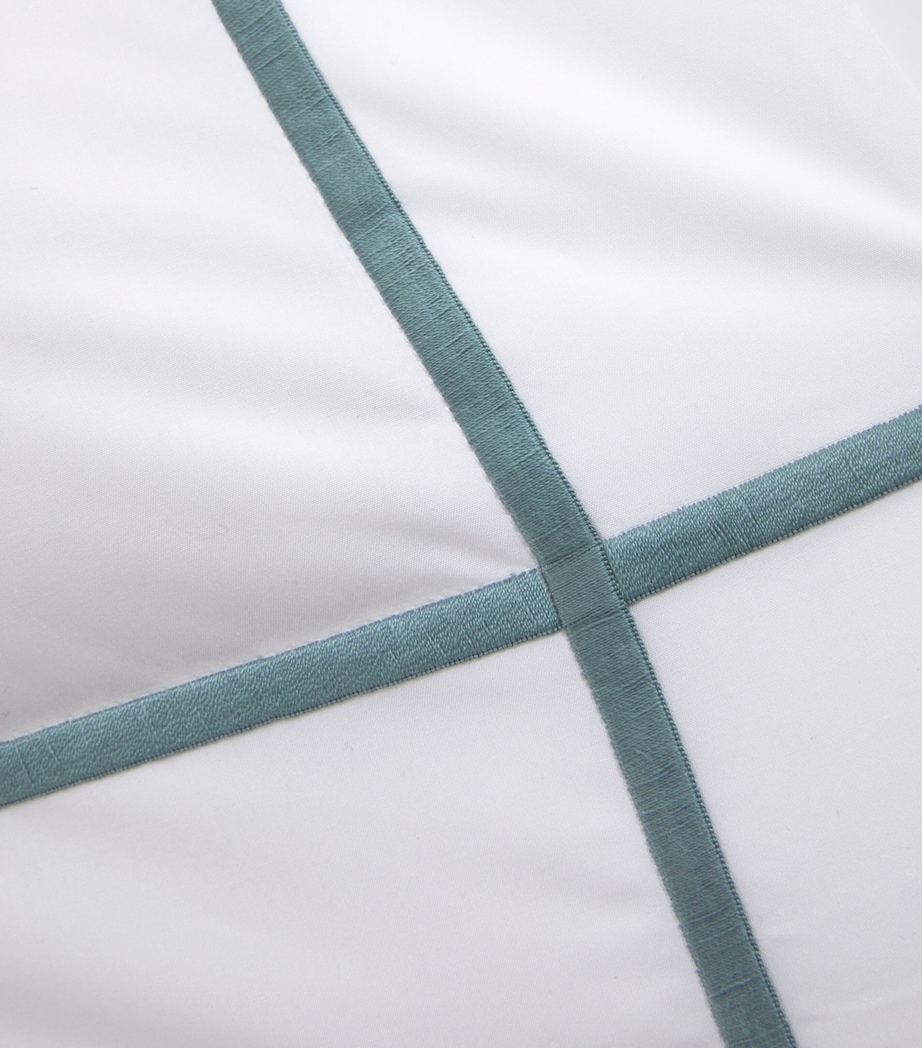 Yves Delorme Athena King Oxford Pillowcase (50cm x 90cm) Fjord Image 4