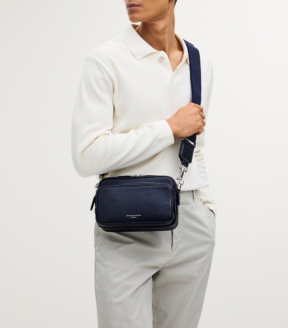 Leather Reporter East West Messenger Bag NAVY Image 2