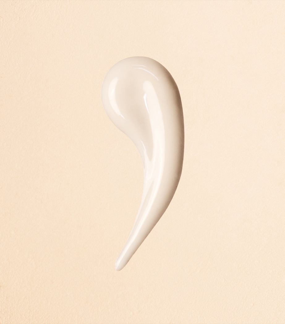 Kumkumadi Silky Serum (50ml) NO COLOUR Image 5
