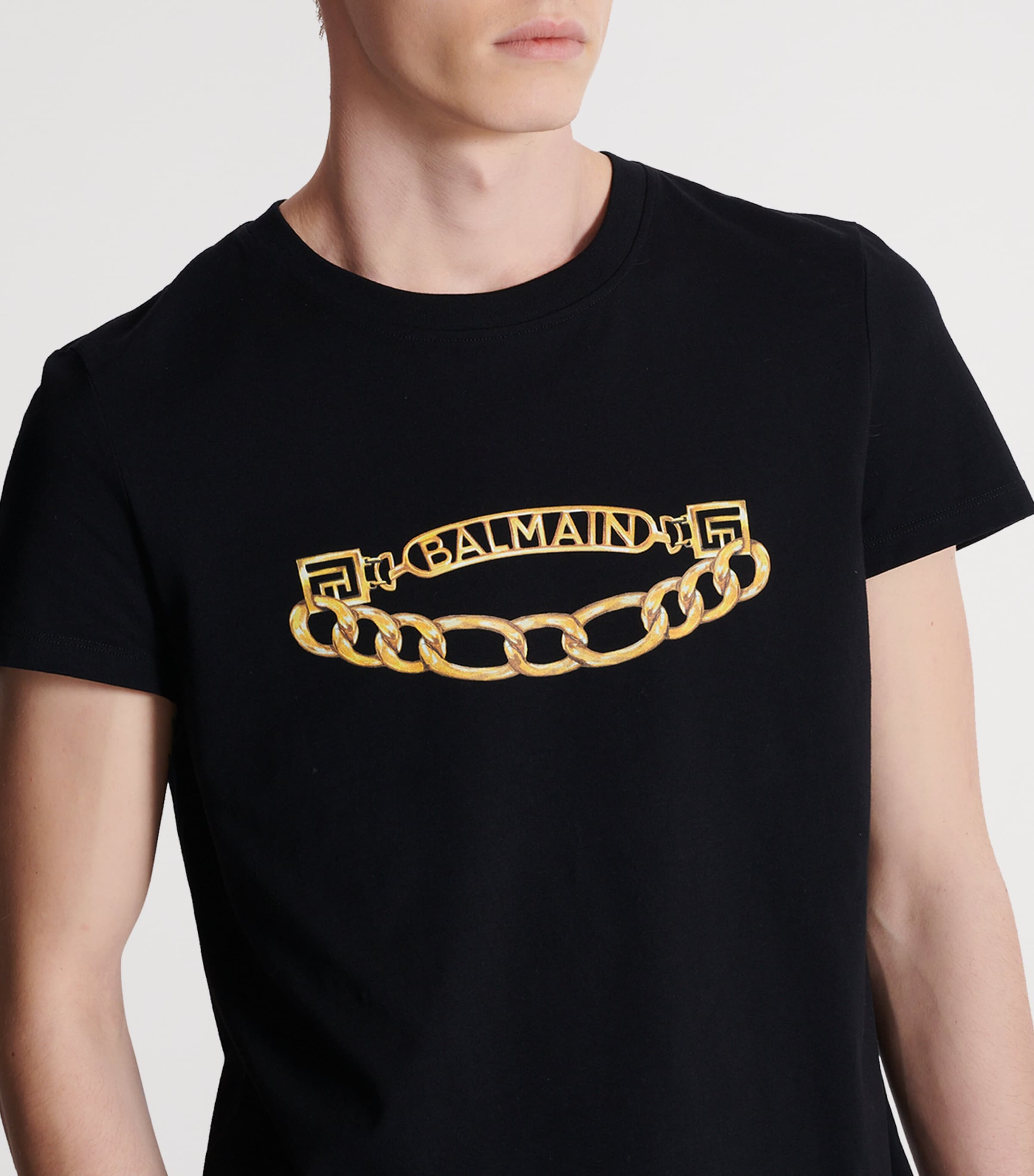 【関税＆送料込み】Balmain Chain Logo T-Shirt Short-sleeved Balmain Chain print T-shirt - Women | BALMAIN
