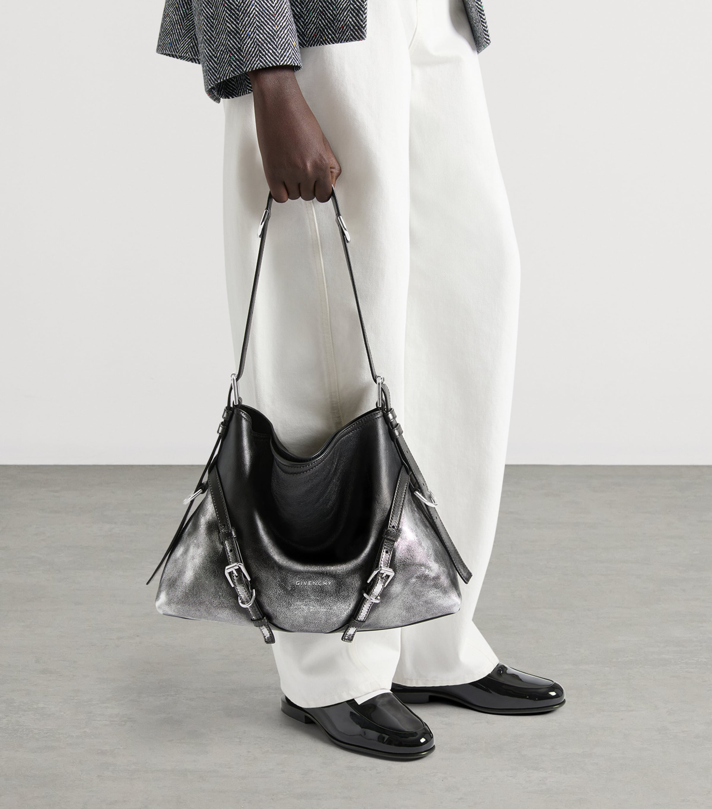 Medium Voyou Shoulder Bag BLACK Image 2