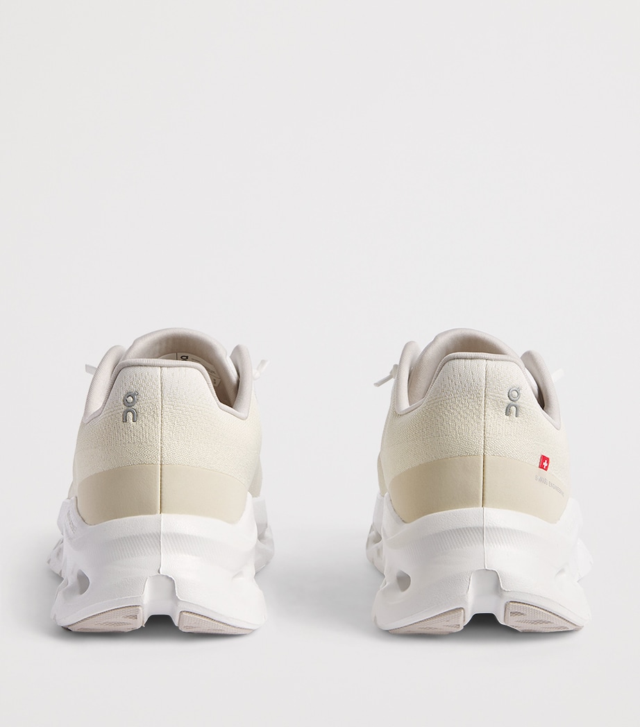 On Cloudtilt Trainers White | Bran Image 5