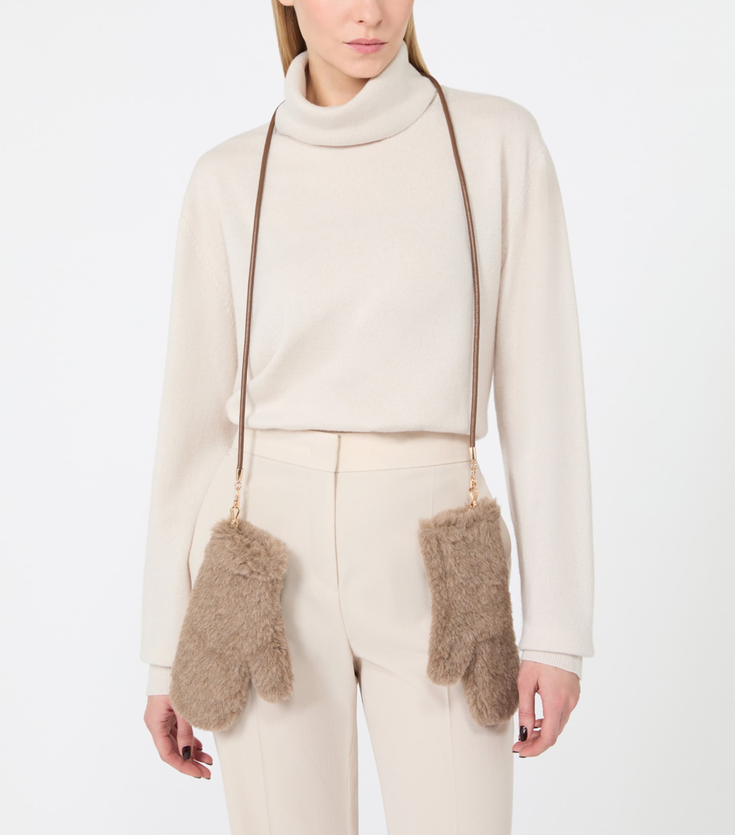 Max Mara Alpaca-Wool-Silk Mittens Beige Golden Image 2