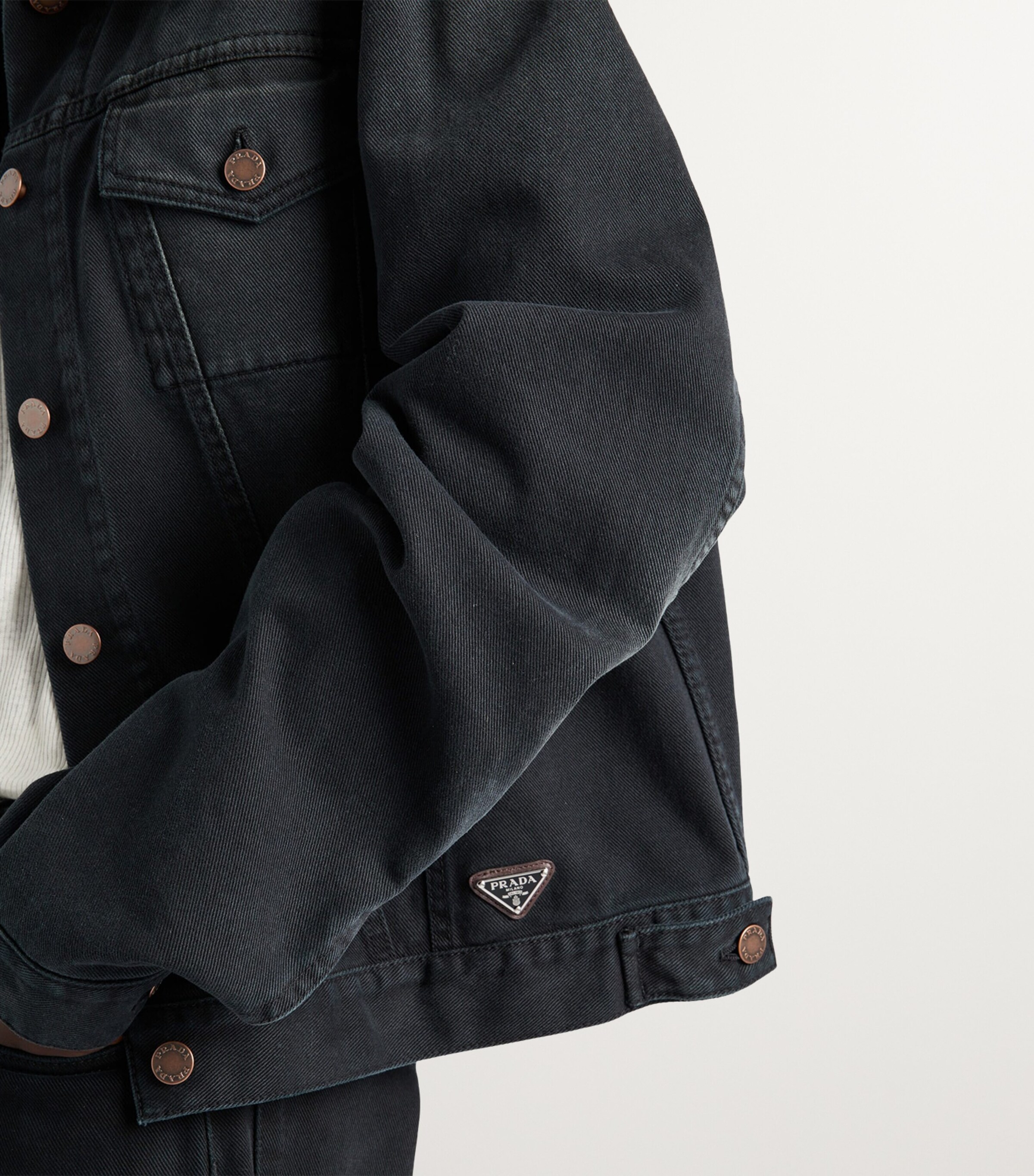 Denim Trucker Jacket F0557 Image 5