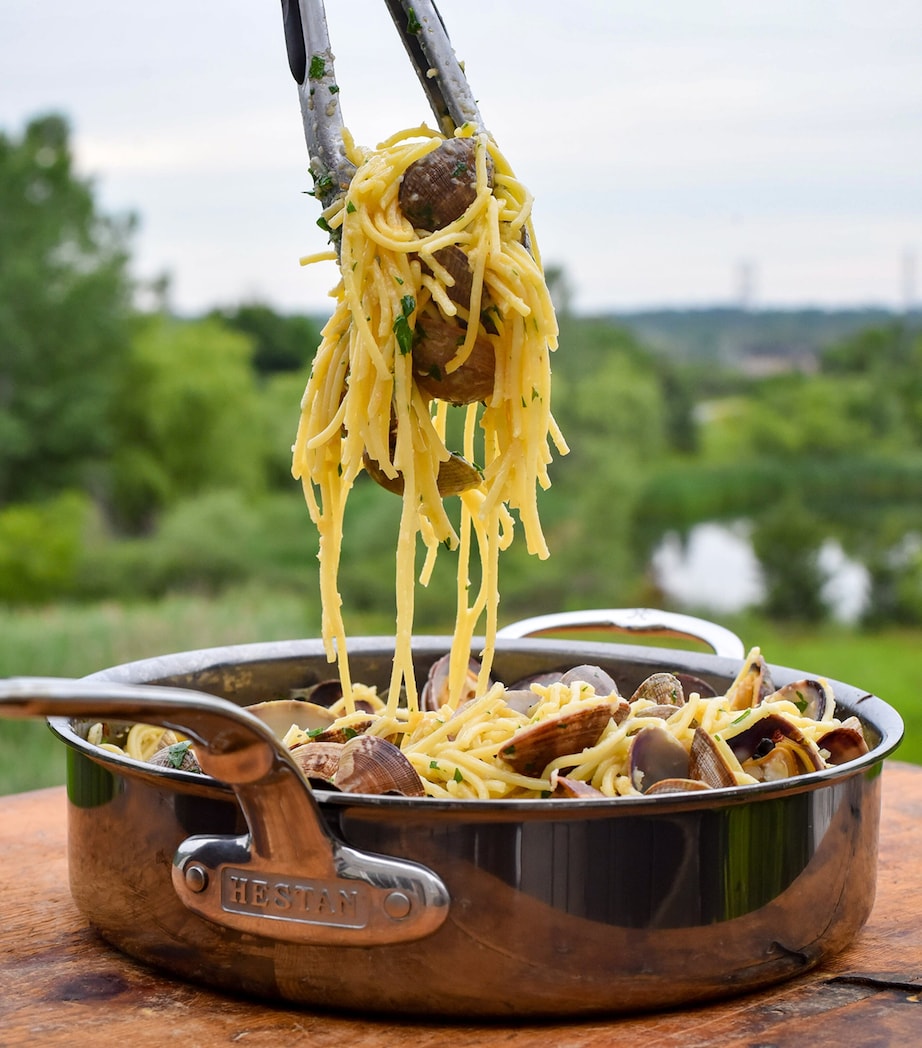 Stainless Steel NanoBond Sauté Pan with Lid (26cm) SILVER Image 9