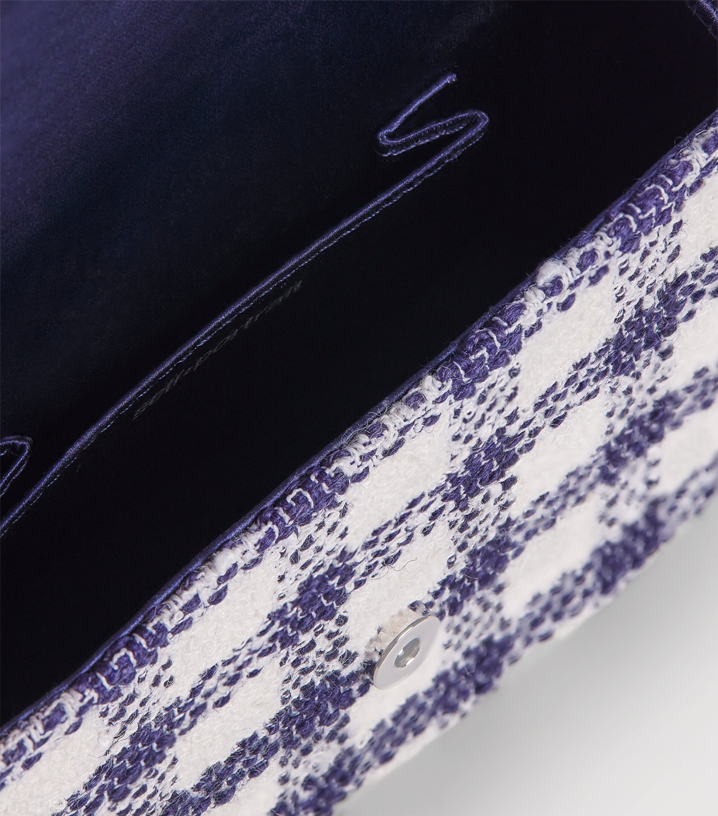 Check Bouclé Bag NAVY Image 3