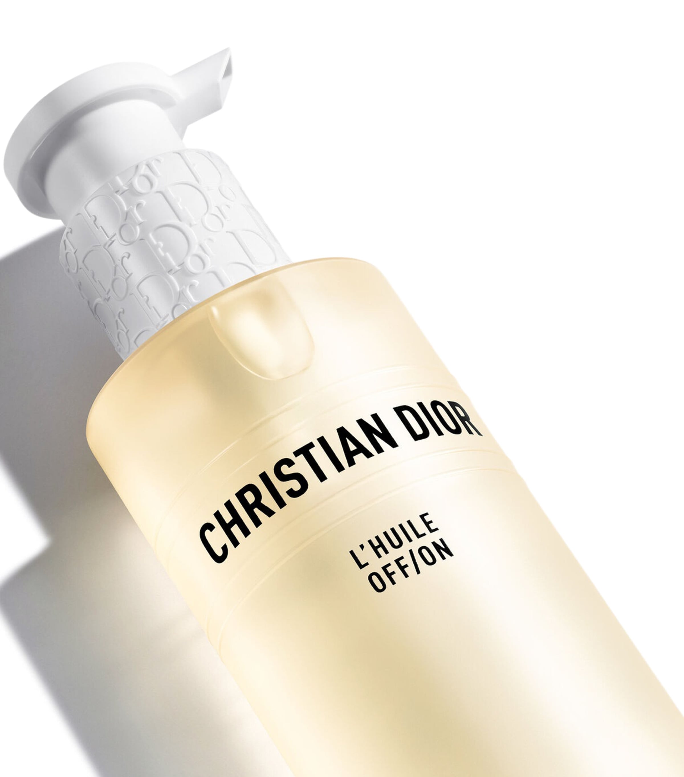 DIOR L'Huile OFF/ON Rinse-off Makeup Remover (175ml) Image 2