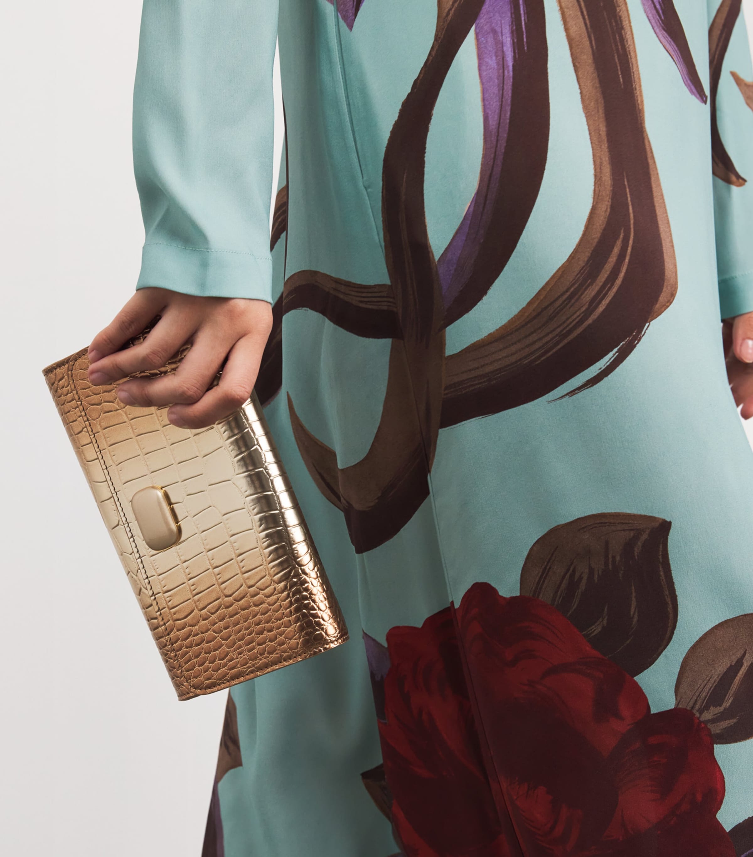 Leather Croc-Embossed Clutch Bag GOLD AND BRNZ OMBRE Image 2