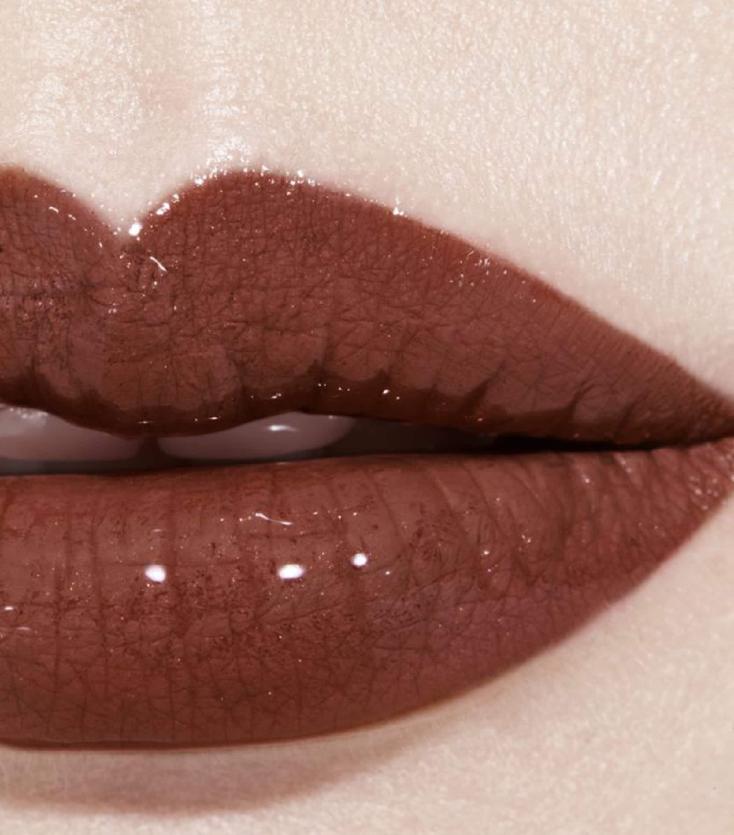 Le Rouge Duo Ultra Tenue Liquid Lip Colour 182 LIGHT BROWN Image 3