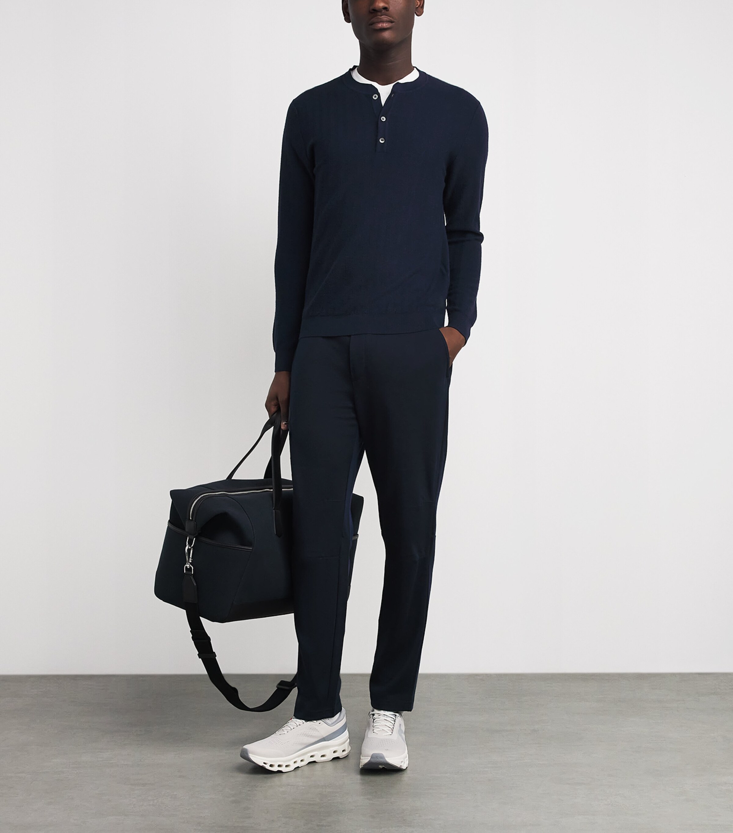 Sease Mens Wool, Silk and Cashmere Herringbone Henley Top Midnight Blue Image 2