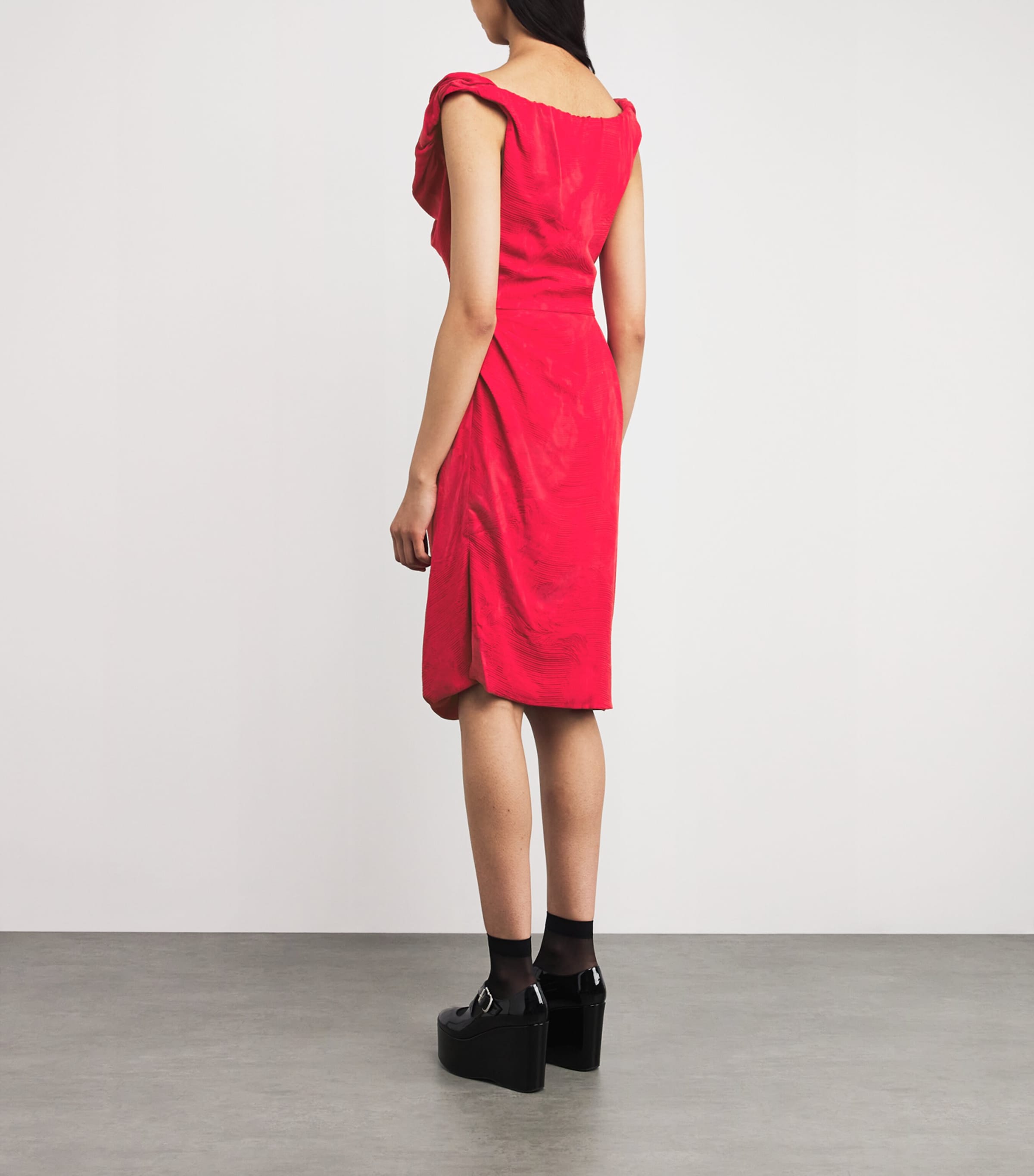 ワンピース VIVIENNE WESTWOOD LONG GINNIE AMBER DRESS Long Ginnie Amber draped maxi dress in pink - Vivienne