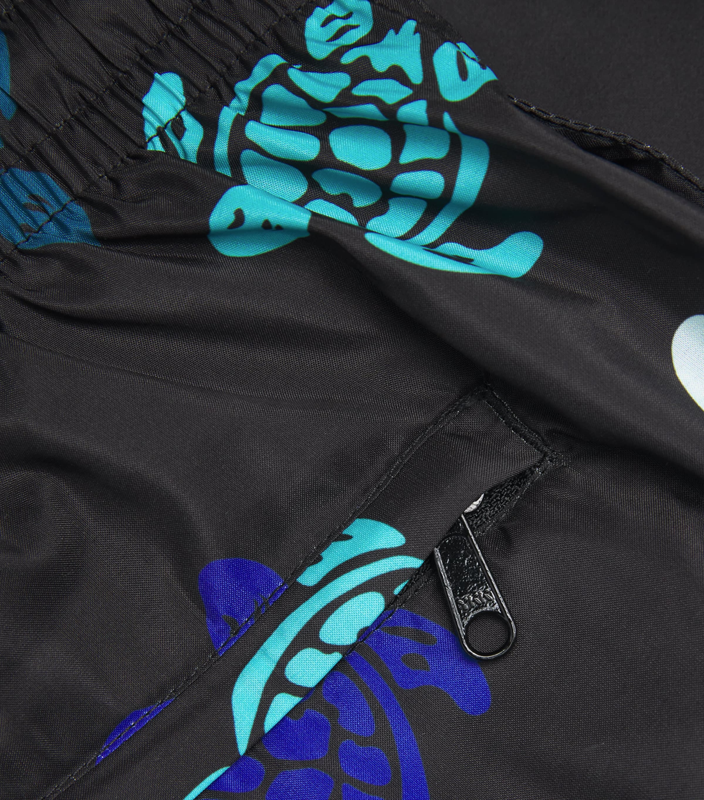 Turtle Print Mahina Swim Shorts 990-NOIR Image 5