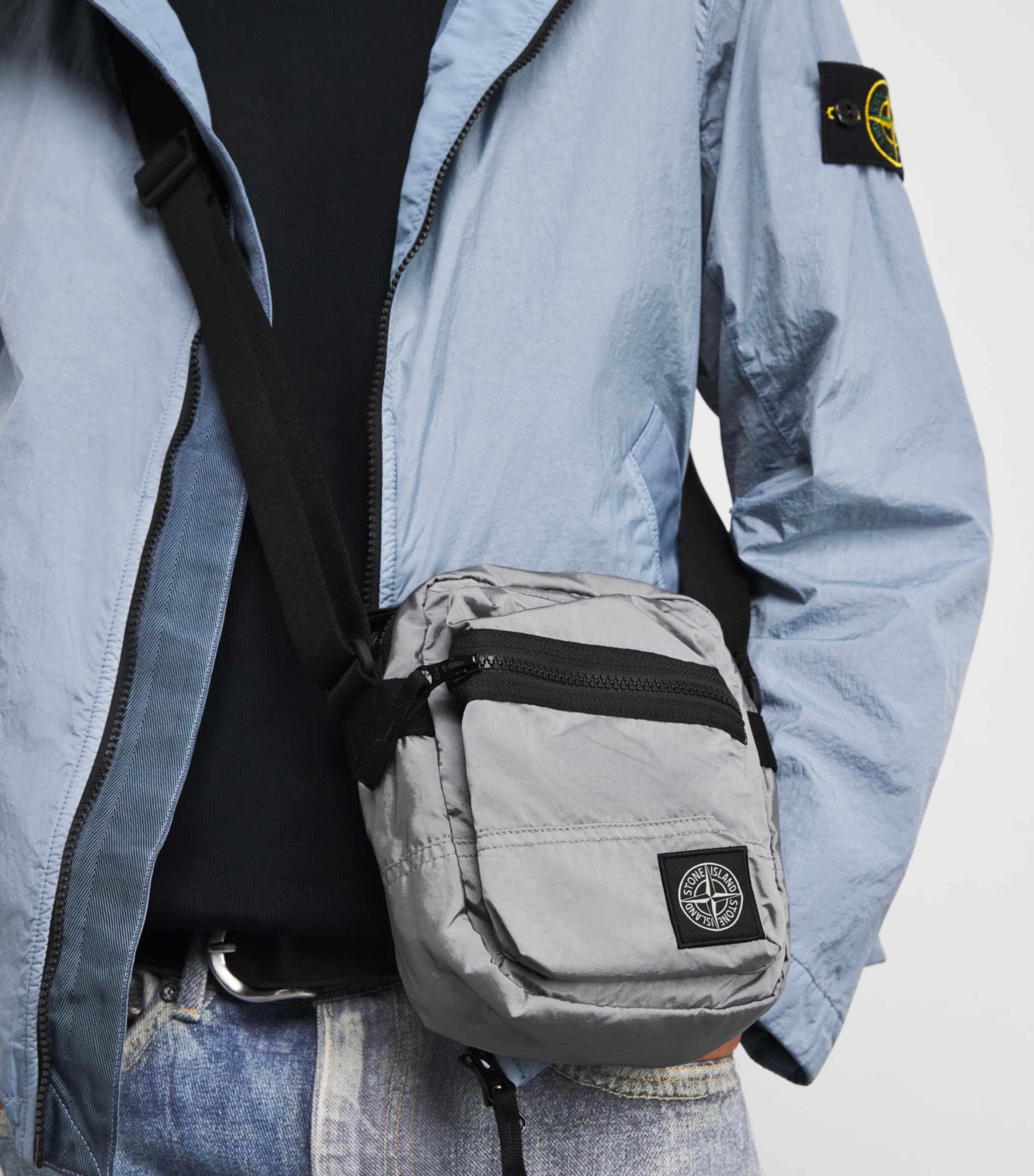 Coated-Nylon Logo Cross-Body Bag V0061 Image 2