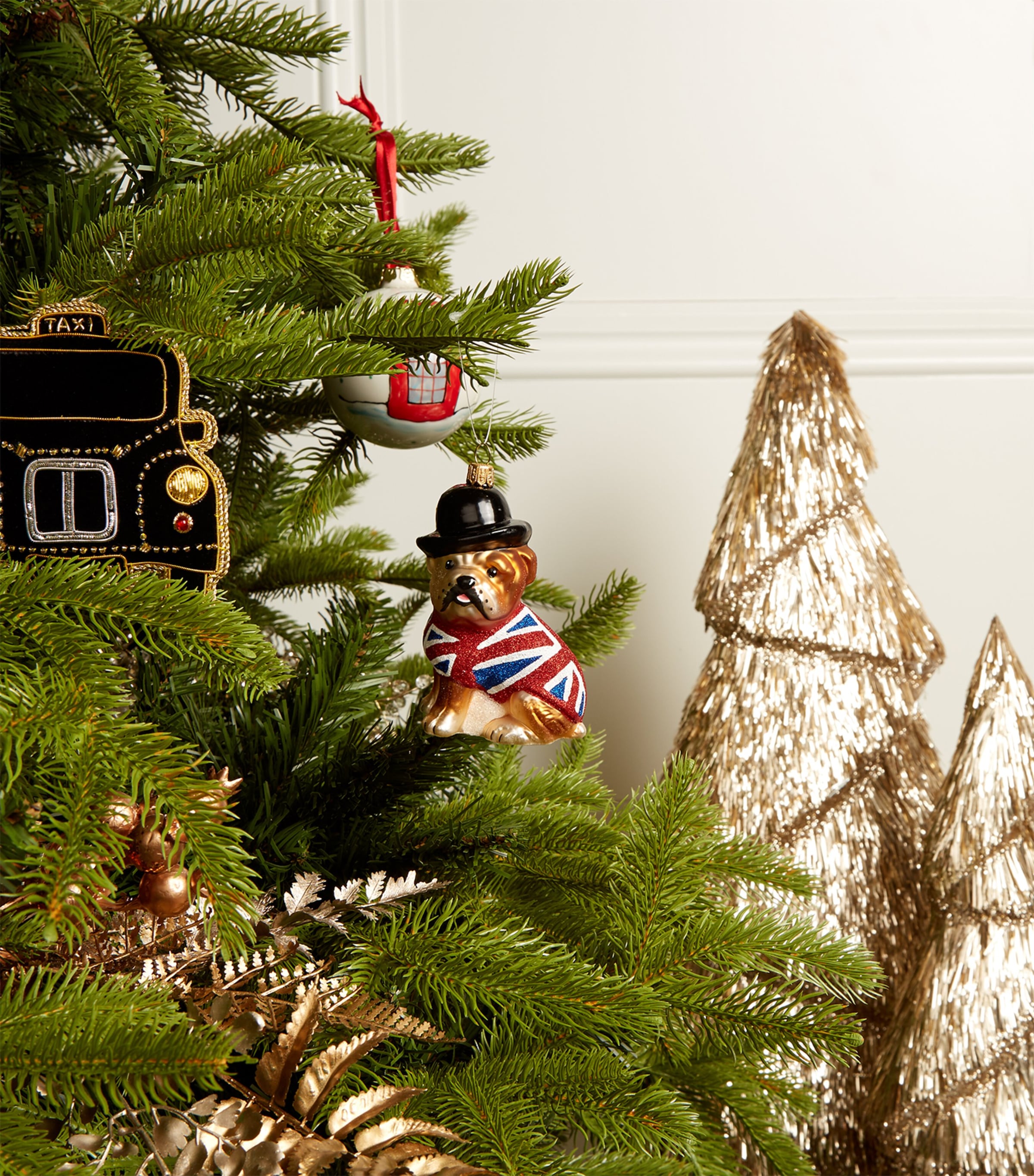Harrods British Bulldog Tree Decoration Image 6