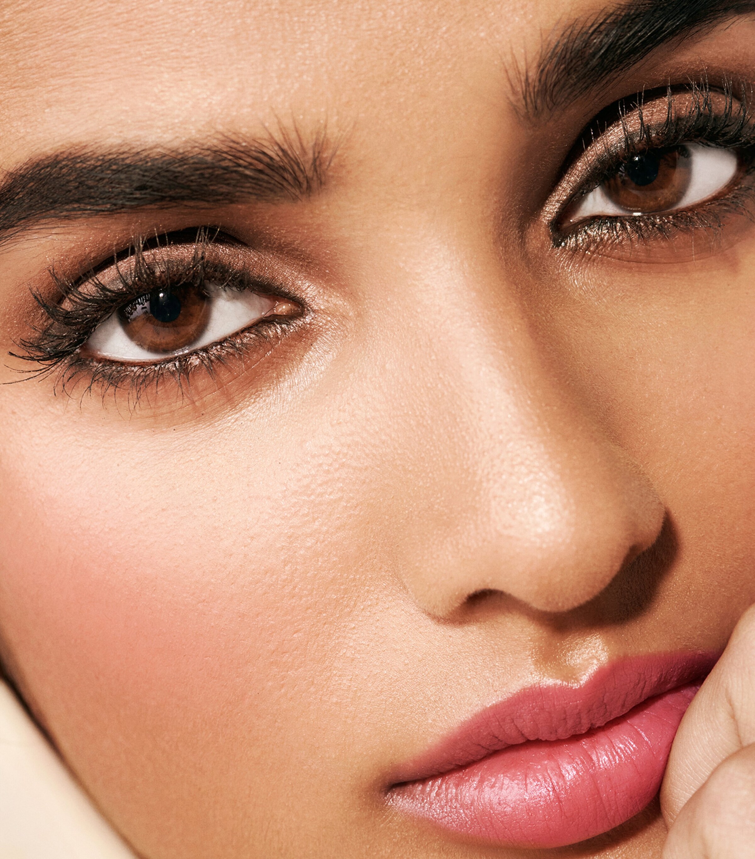 Bobbi Brown Smokey Nudes Eyeshadow Palette Smokey Nude Image 4
