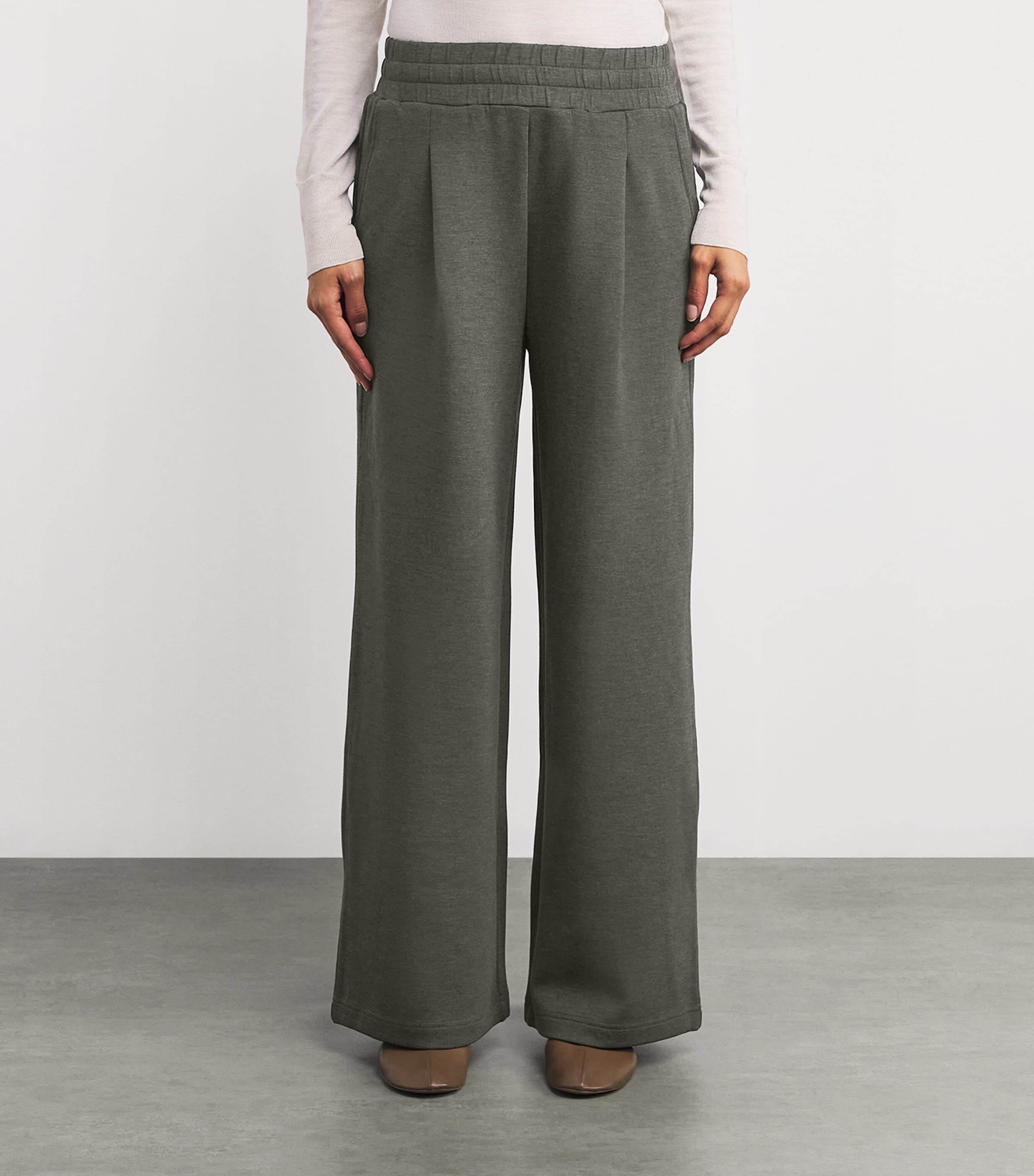 The Extra Wide Leg Trousers OLIVE MARL Image 3