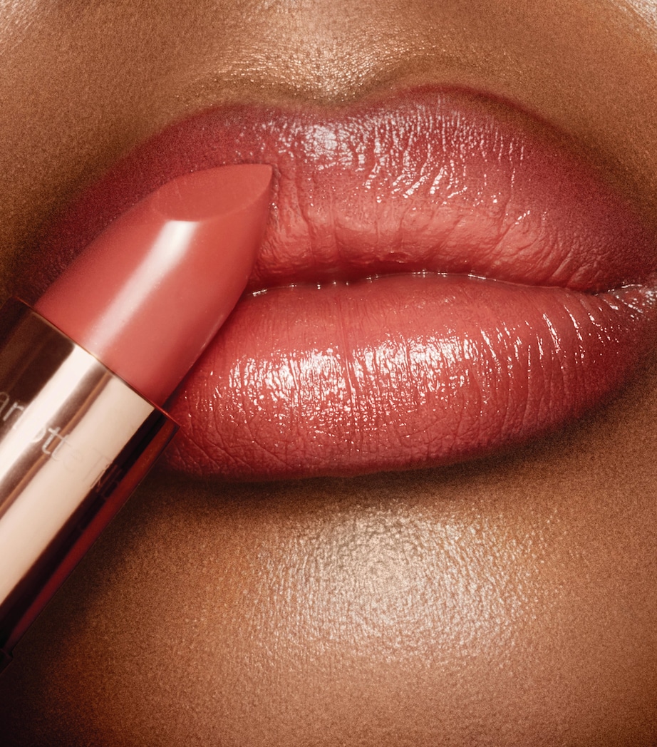 K.I.S.S.I.N.G Lipstick CORAL KISS Image 2