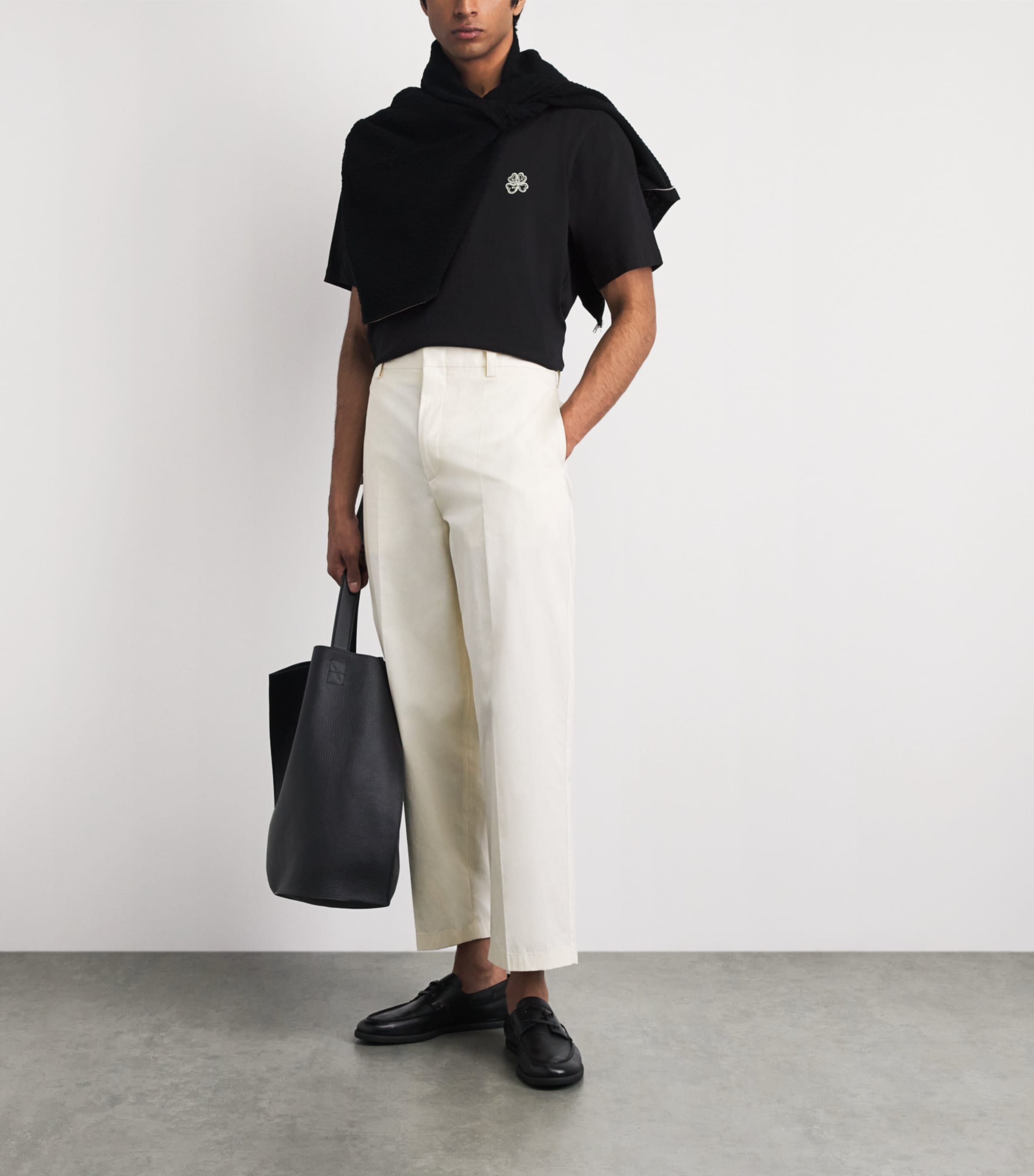 NN.07 Mens Organic Cotton Jett Logo T-Shirt Black Image 2
