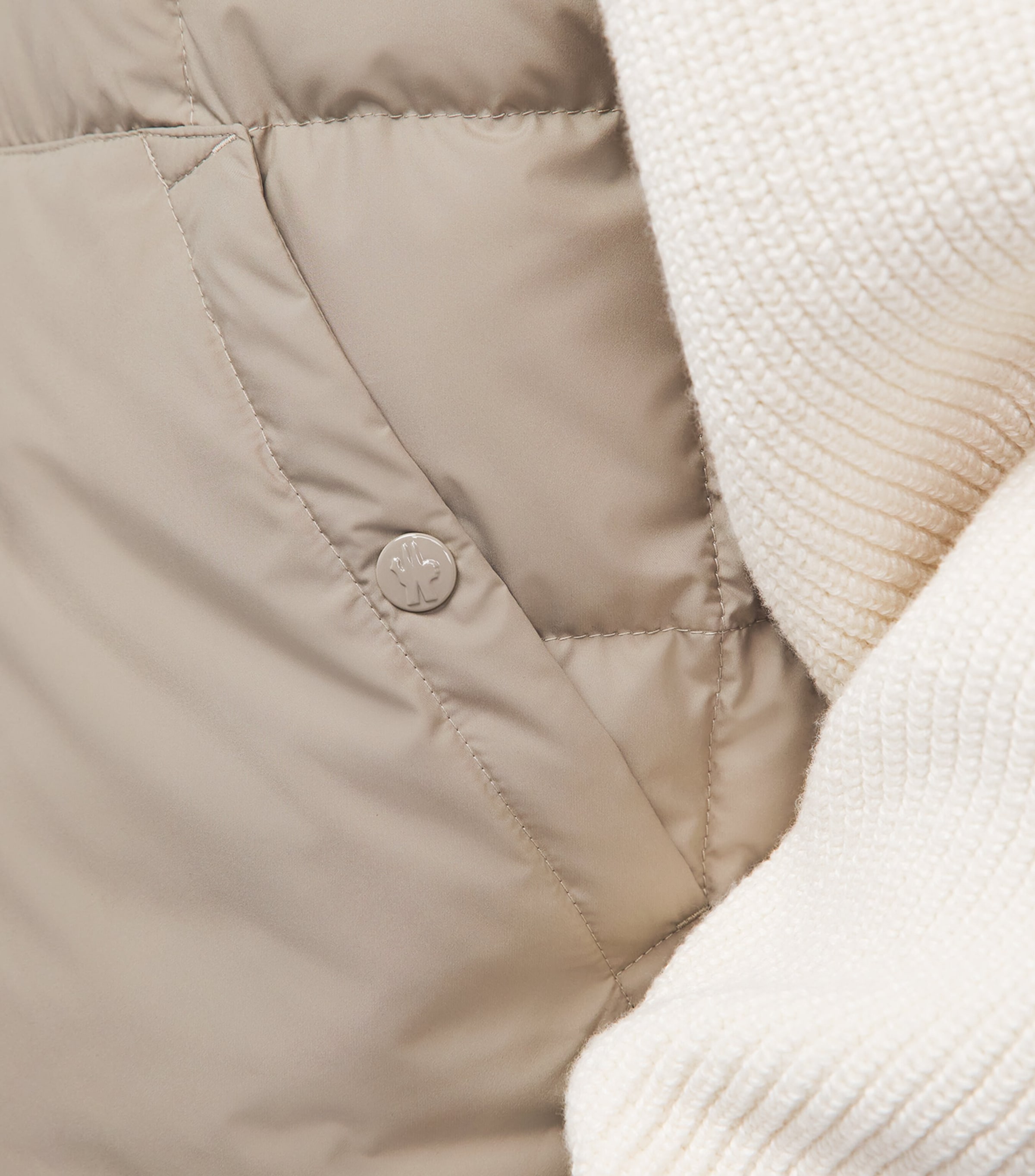 Moncler Mens Elberton Down Gilet Image 3