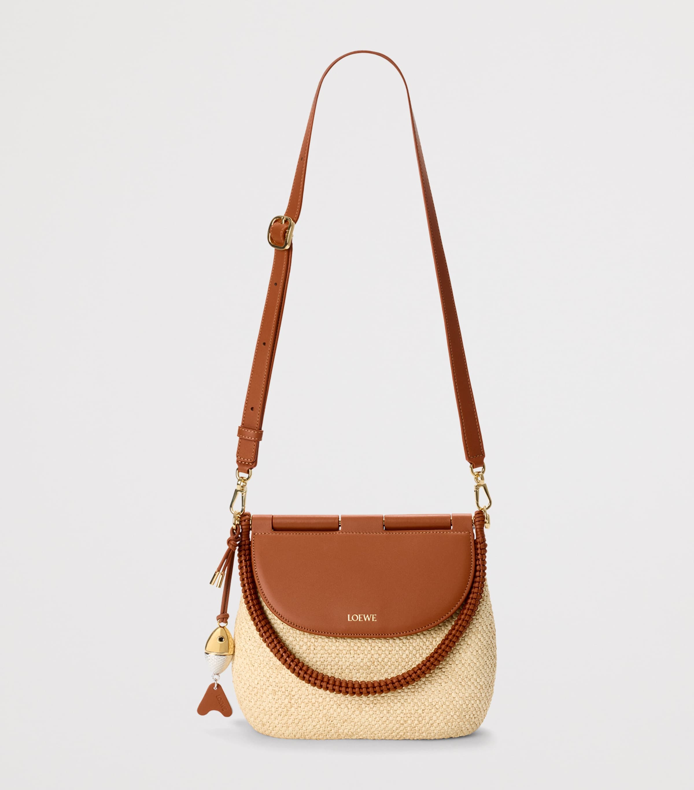 LOEWE x Paula’s Ibiza Medium Raffia Pescador Shoulder Bag Natural/tan Image 4