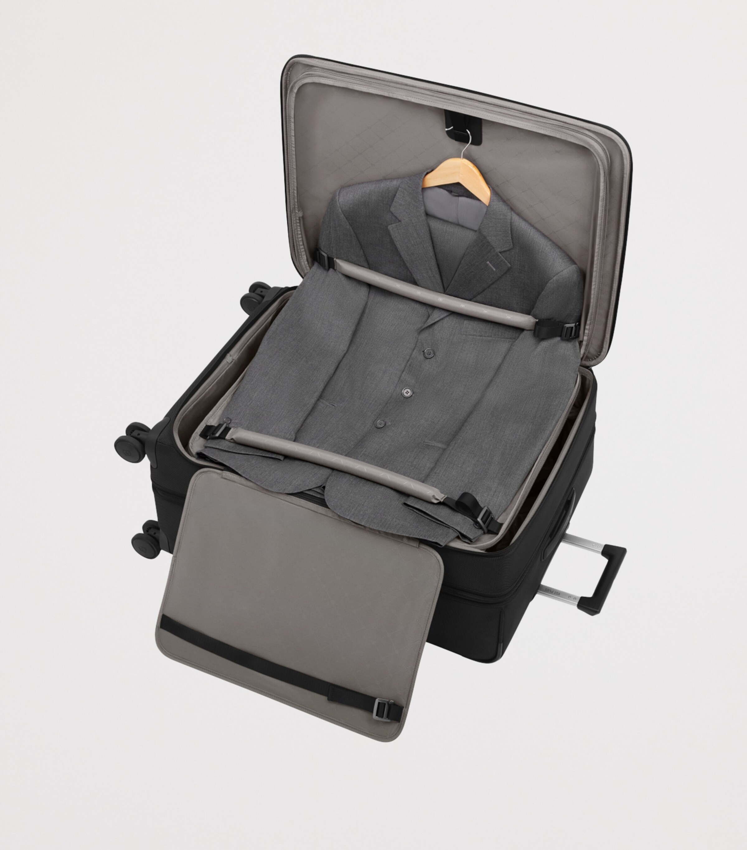 Victorinox Werks Traveler 7.0 Large Trolley Spinner (75cm) Black Image 9