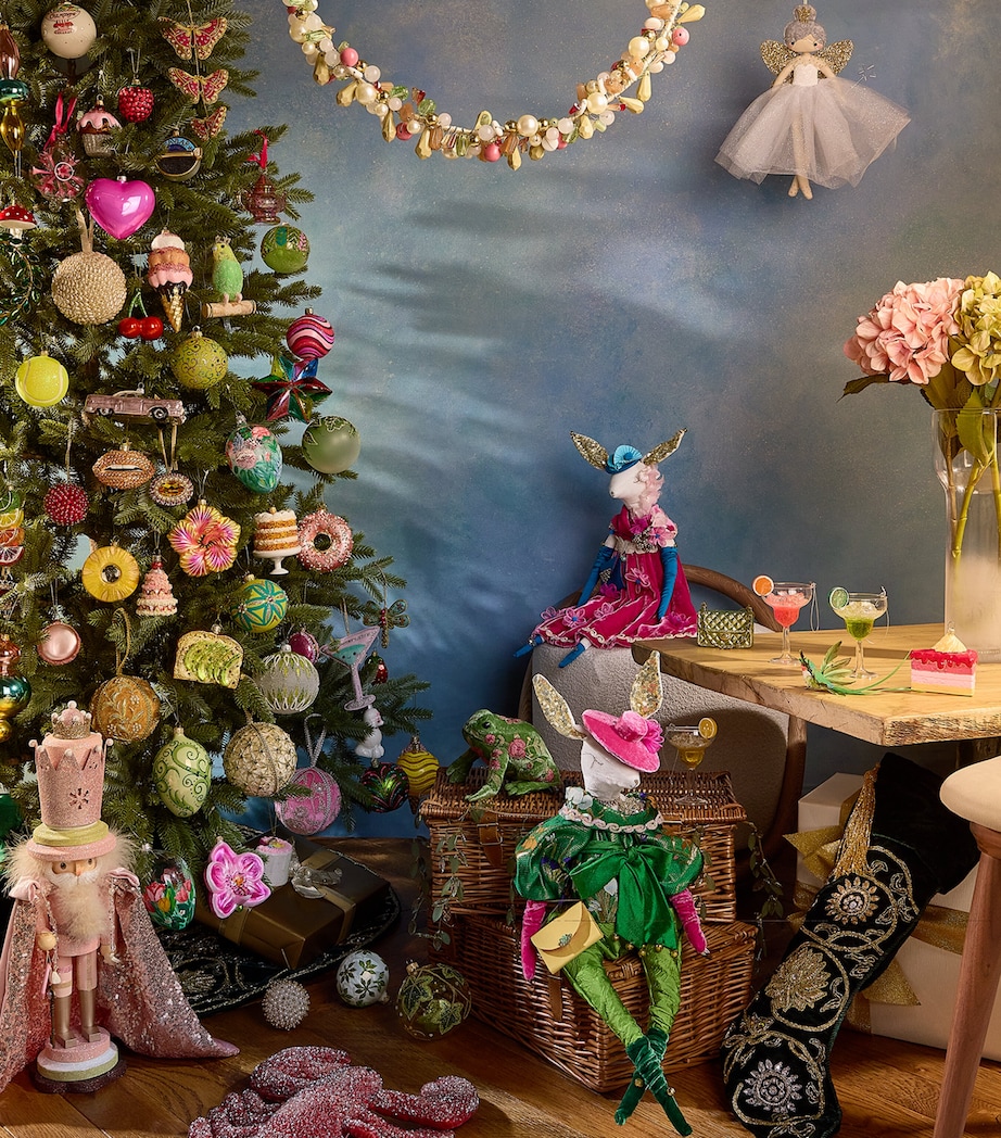 Multi Cucumber Sandwich Tree Decoration1