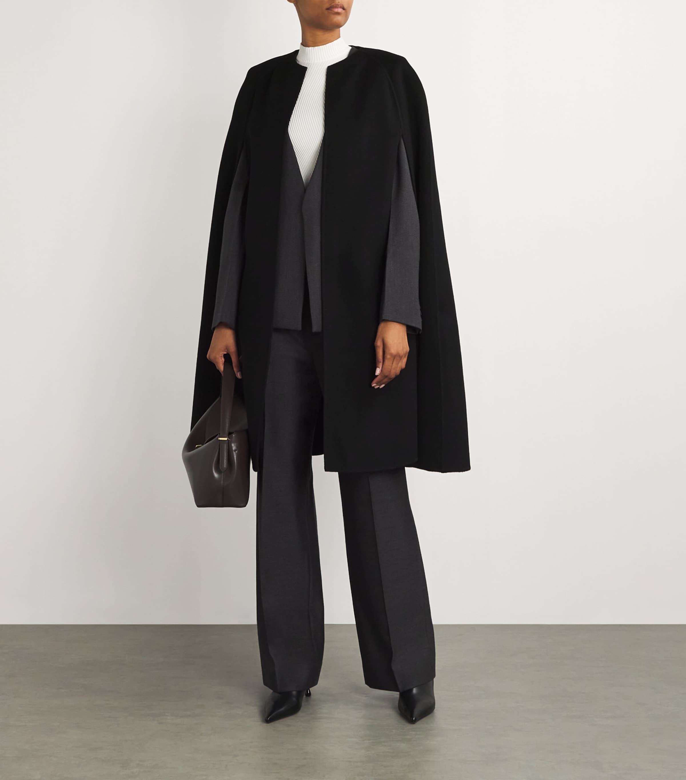 Cashmere Monceau Cape BLACK Image 2