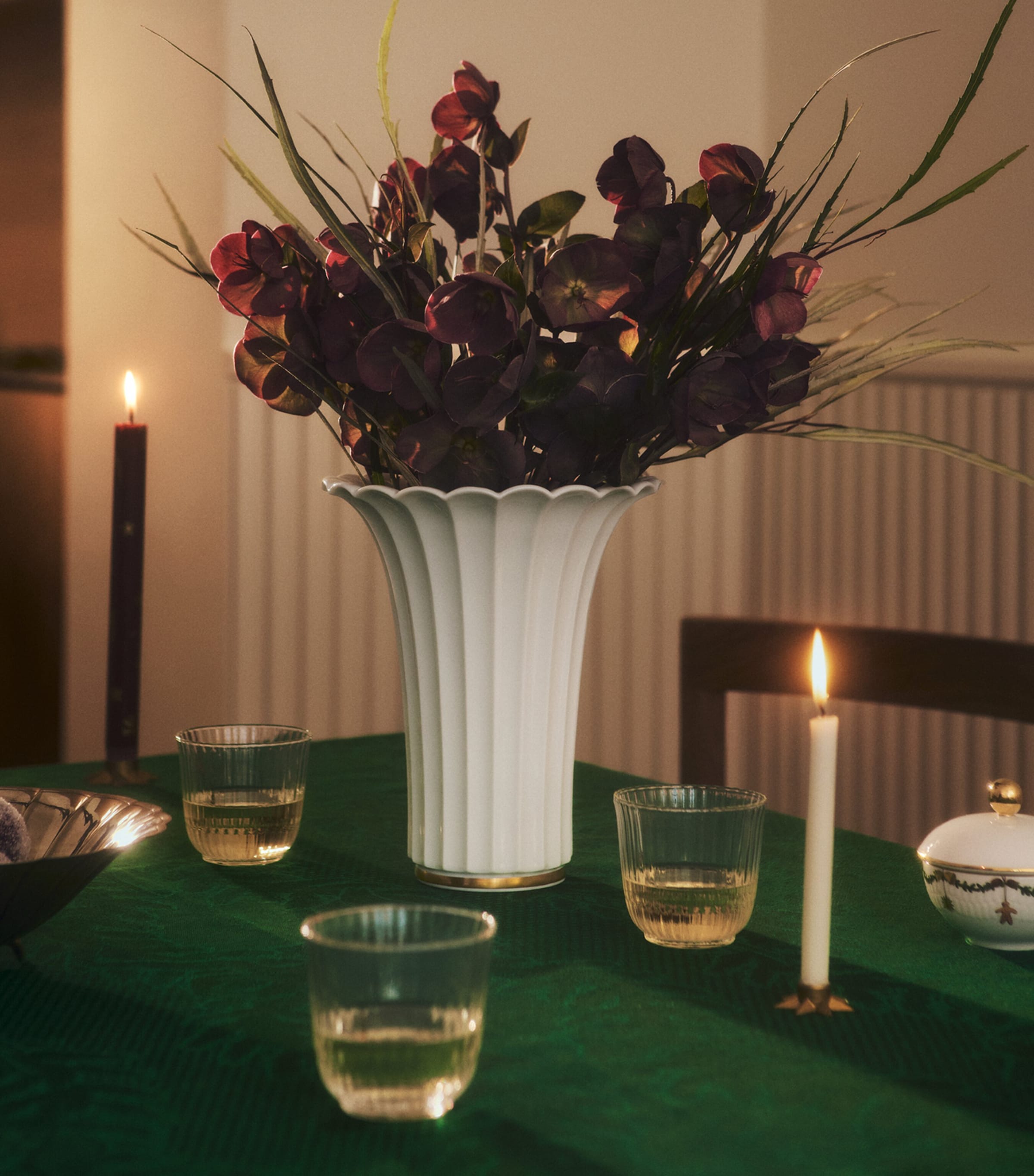 Royal Copenhagen Fluted Trumpet Vase (23cm) White Image 2