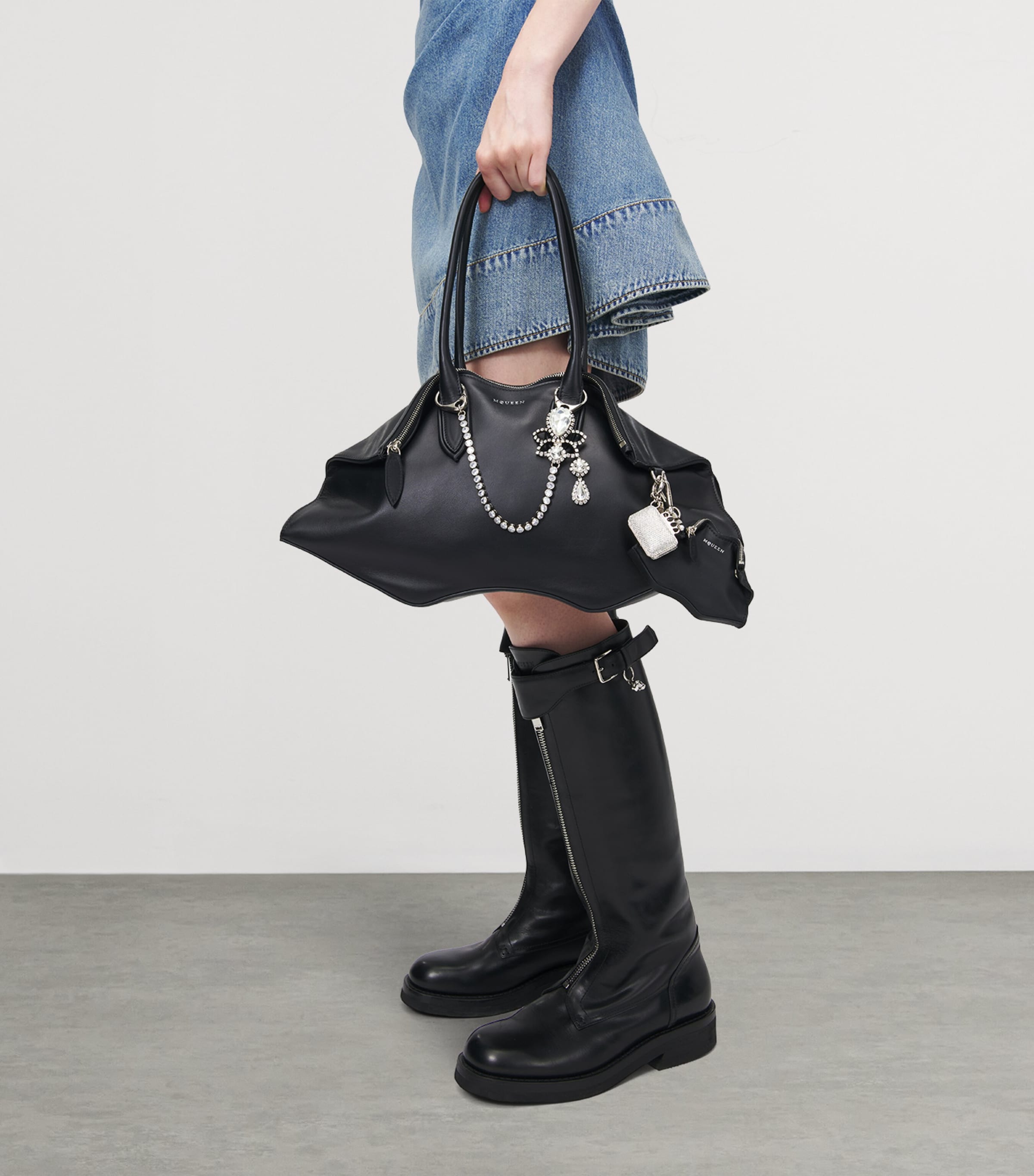 Embellished Knuckle Clutch Charm 1021 Image 2