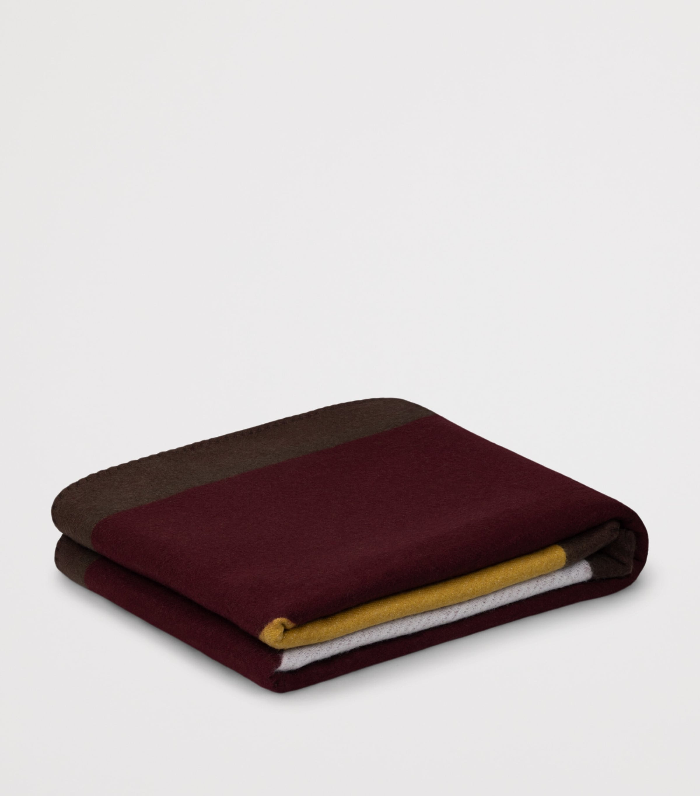 Begg x Co Lambswool-Cashmere Vivian Envelope Blanket (140cm x 180cm) Burgundy Ochre Image 3