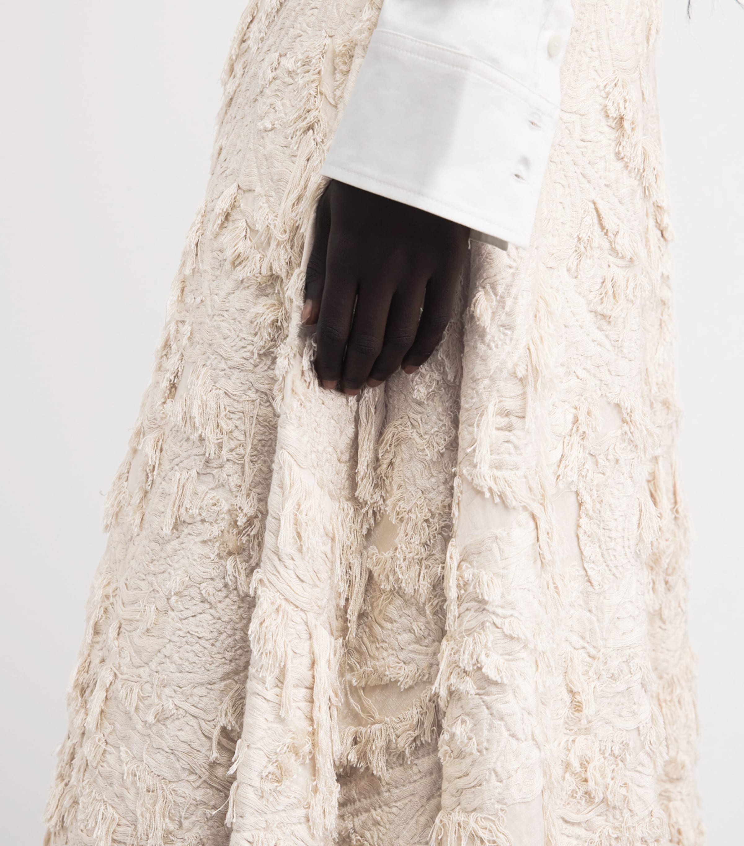 CAMILLA AND MARC Womens Jacquard Fringed Tundra Midi Skirt Stone Image 3