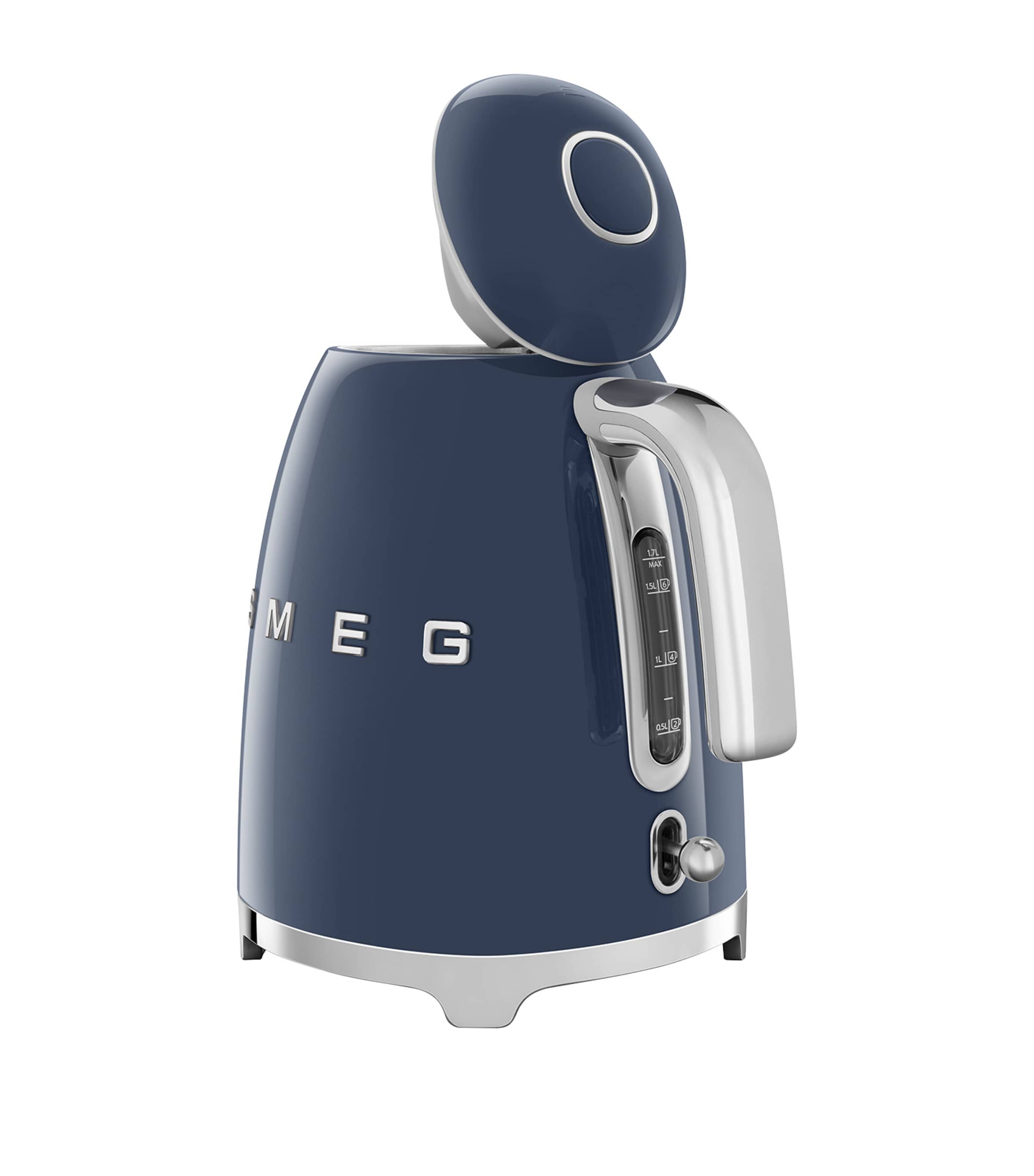 Smeg Retro Kettle Navy Blue Image 6