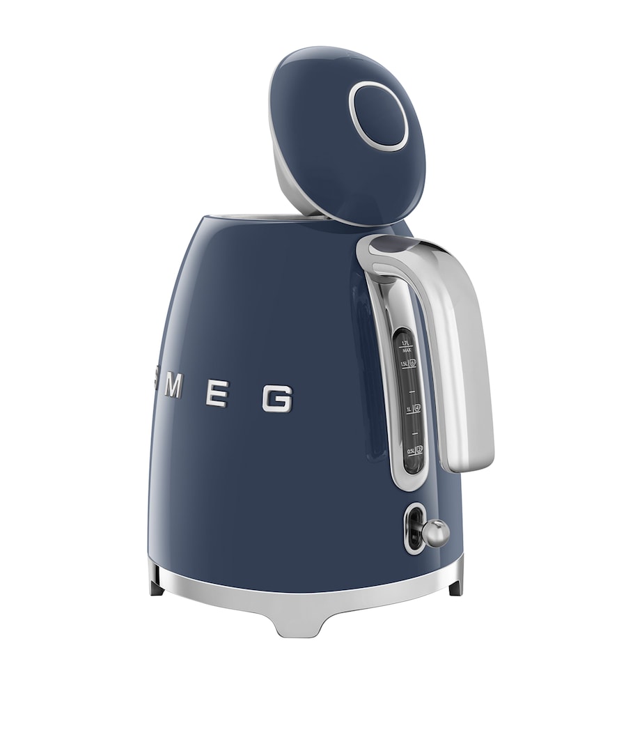 Smeg Retro Kettle Navy Blue Image 6