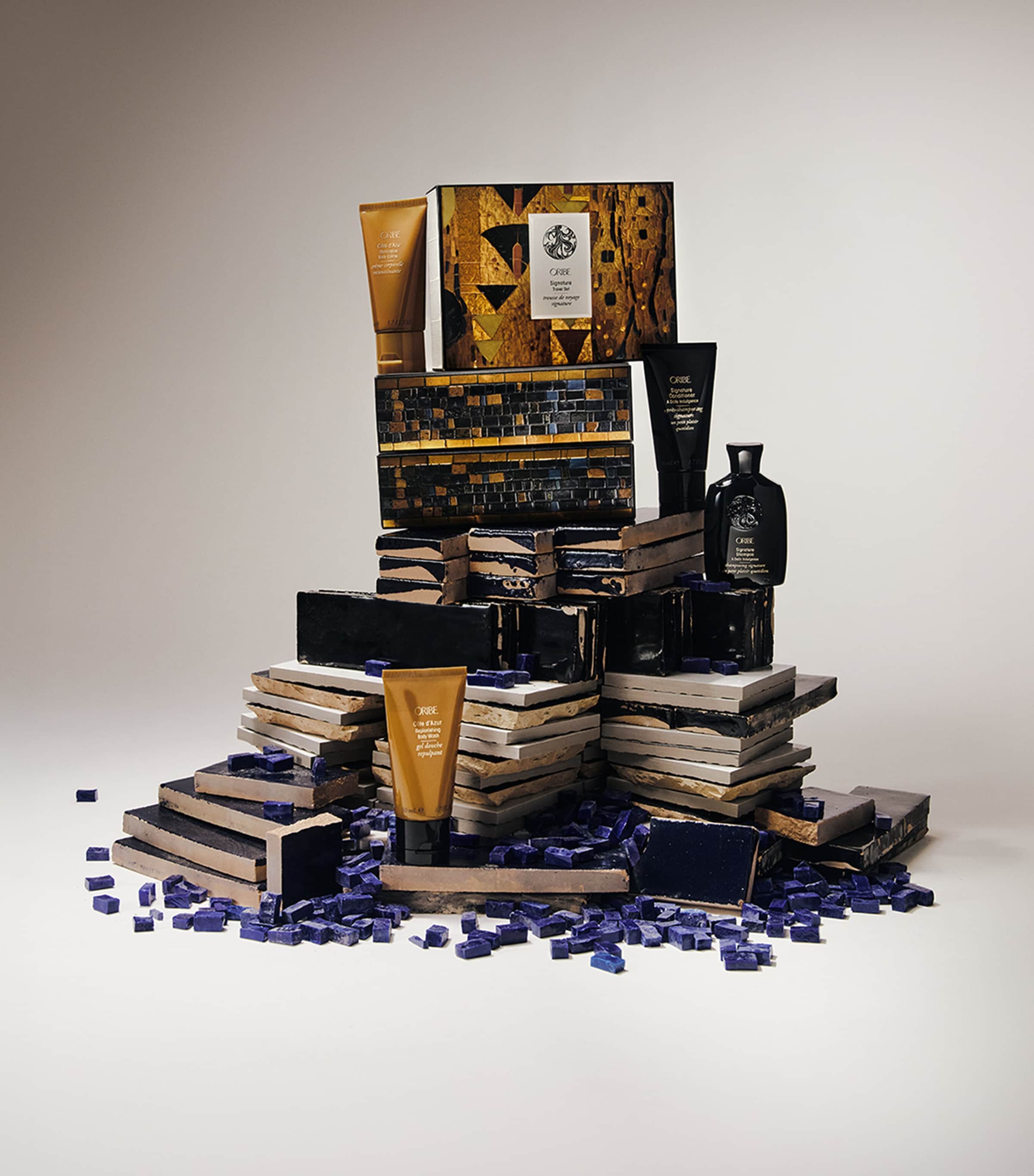Oribe Signature Travel Set Image 6