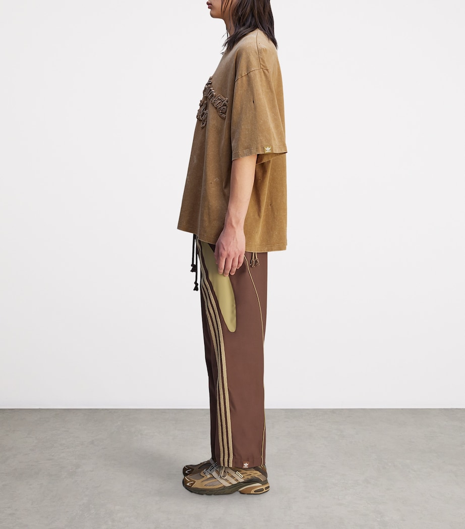 x Song For The Mute Logo T-Shirt EARTH Image 4