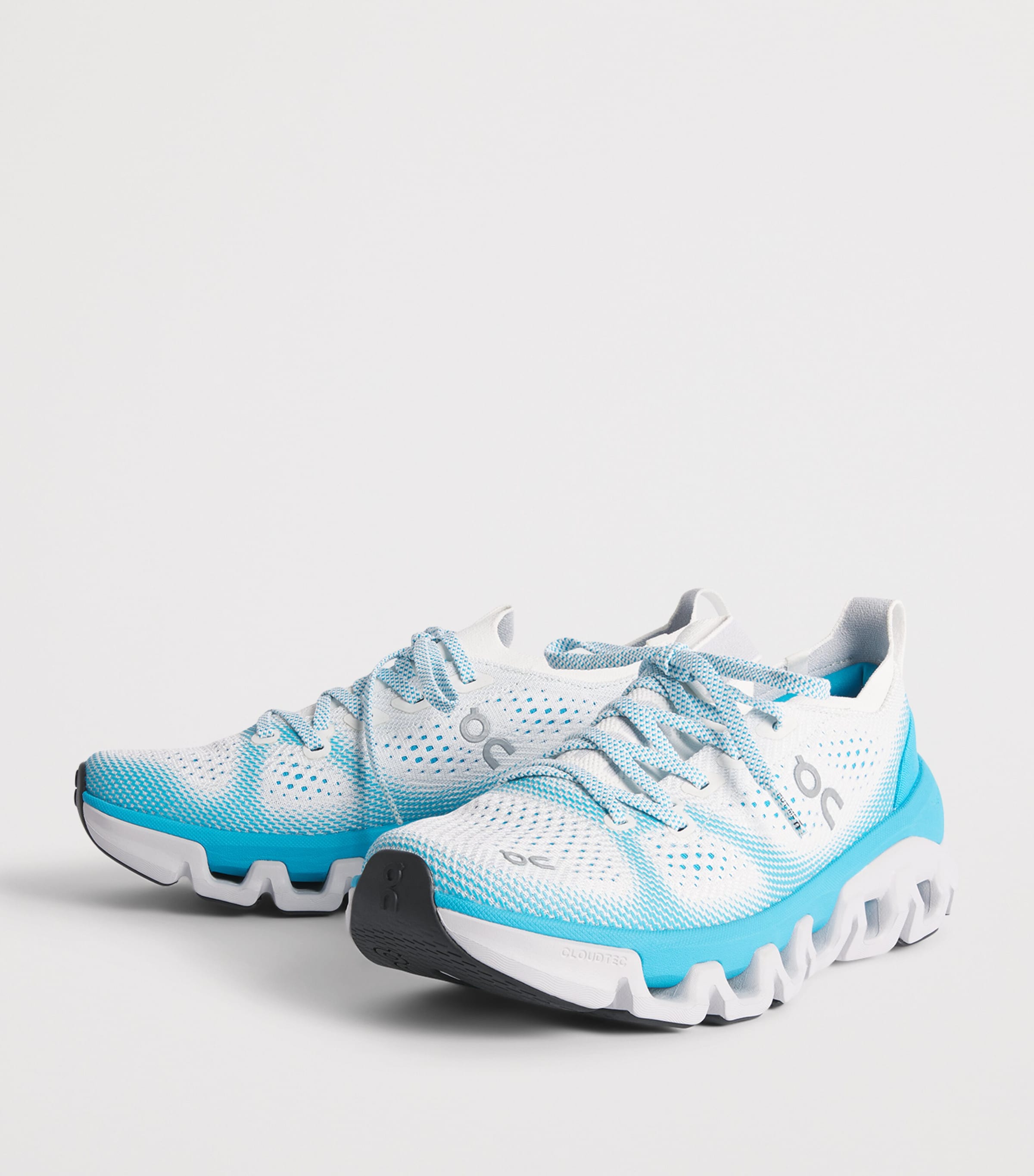 On Mens Cloud X Tempo Trainers Ivory | Isle Image 3