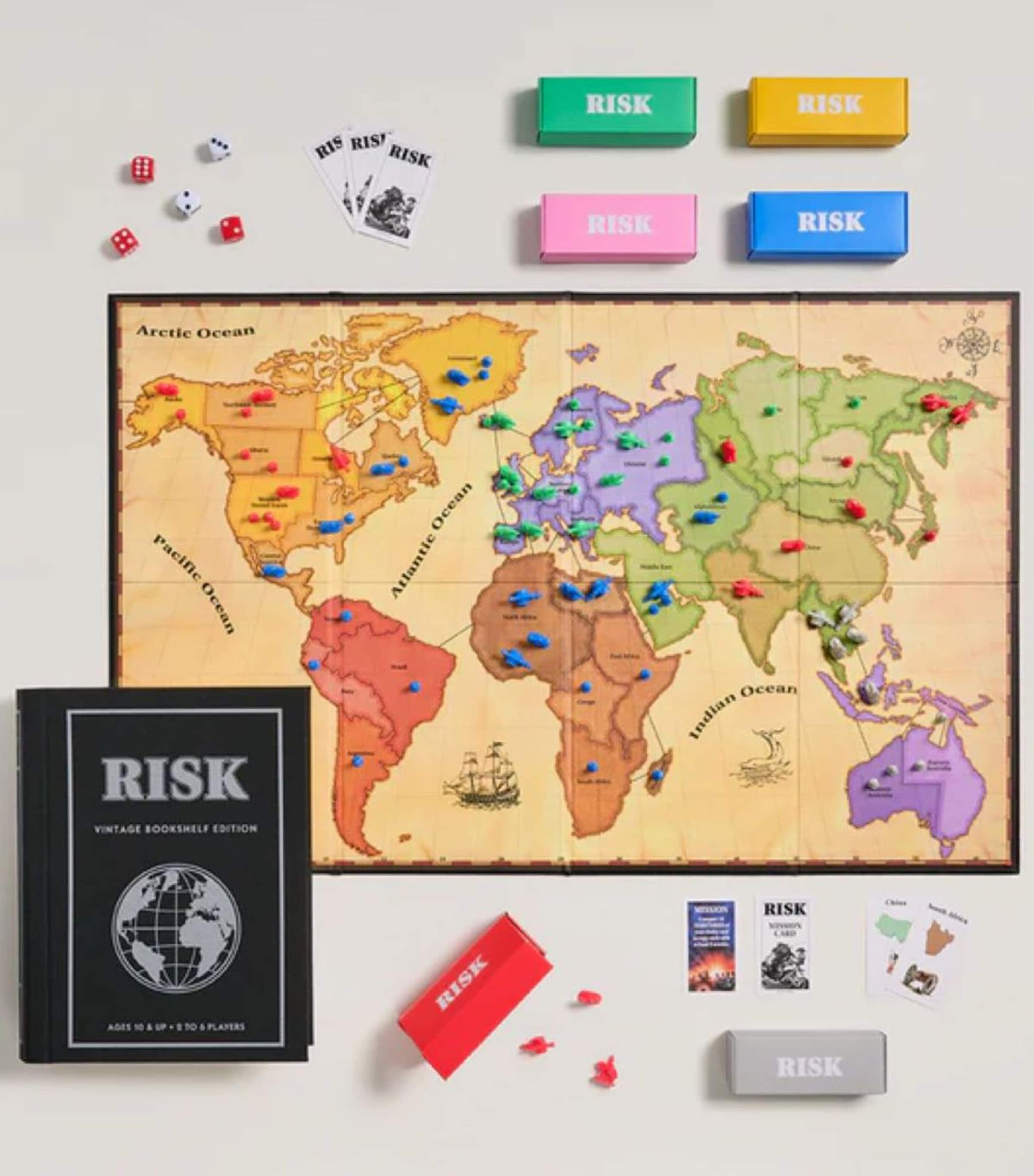 Risk Vintage Bookshelf Edition Board Game MULTI Image 4