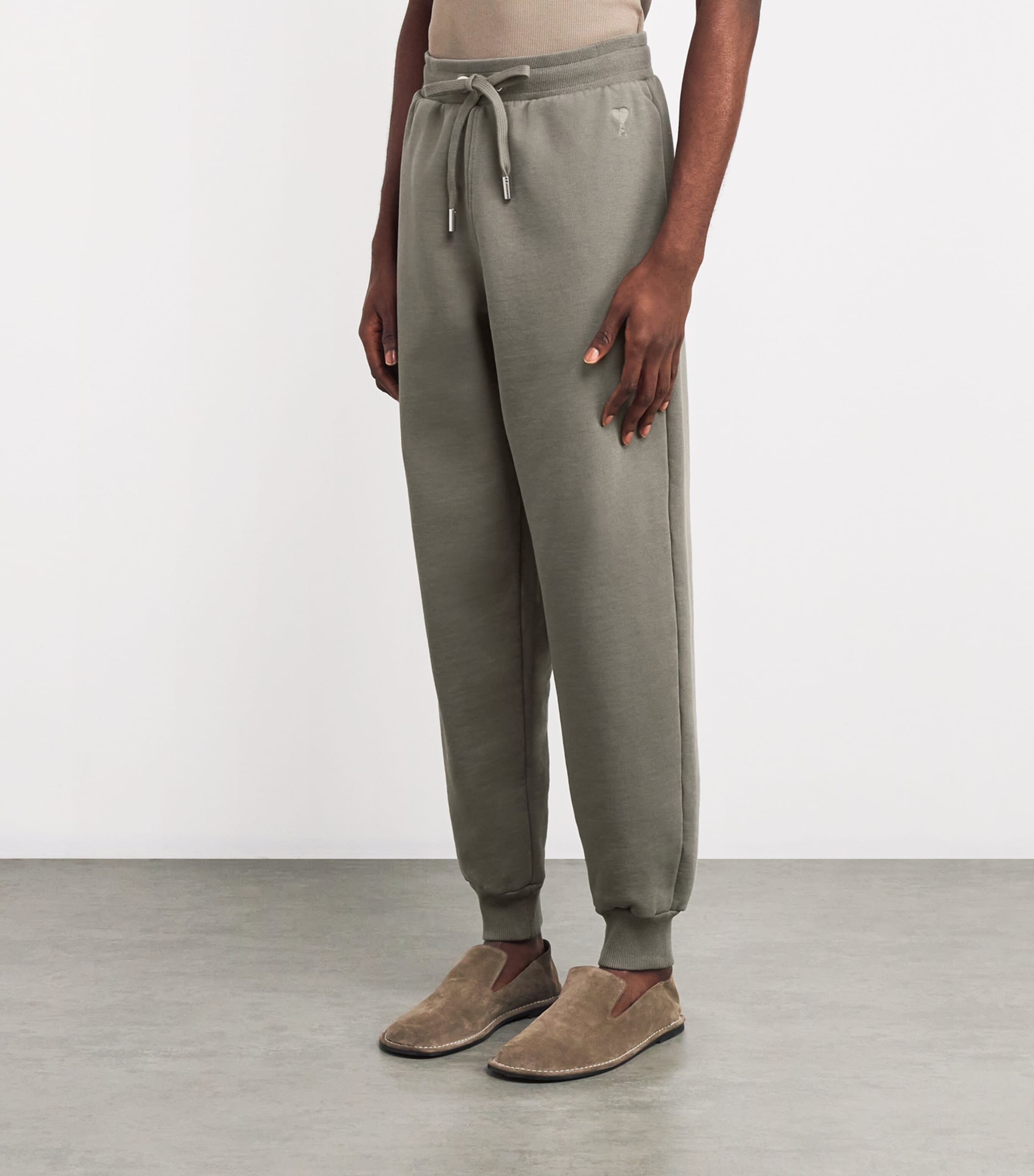 AMI Paris Mens Cotton Ami de Coeur Sweatpants Gris Image 3
